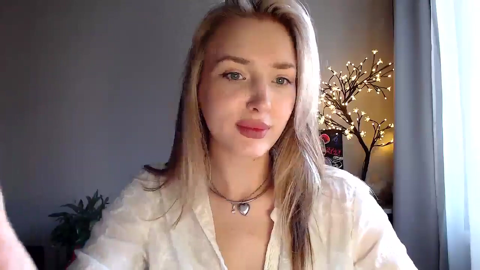 Gallery image thumbnail from Baby__Blue's myfreecams stream on, 07/28/2025, 16:09 image 11 of 20