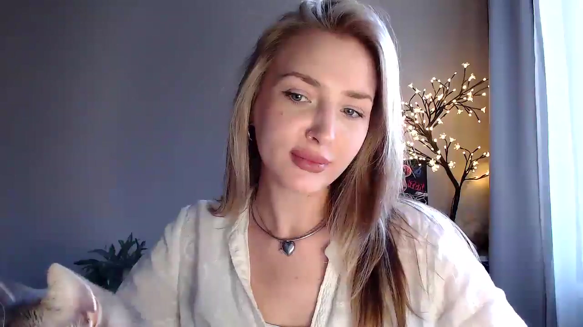 Gallery image thumbnail from Baby__Blue's myfreecams stream on, 07/28/2025, 16:09 image 14 of 20