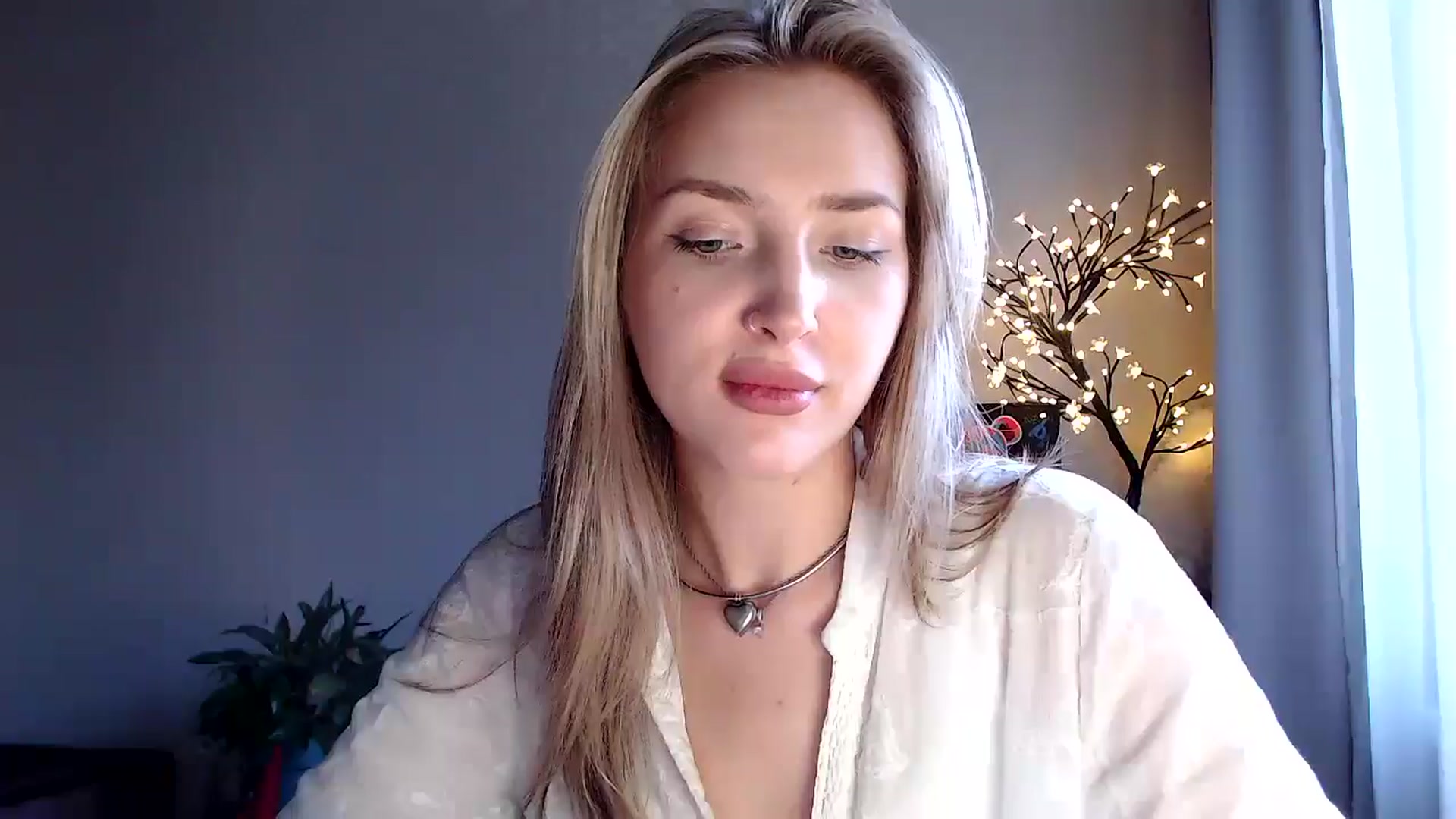 Gallery image thumbnail from Baby__Blue's myfreecams stream on, 07/28/2025, 16:09 image 20 of 20