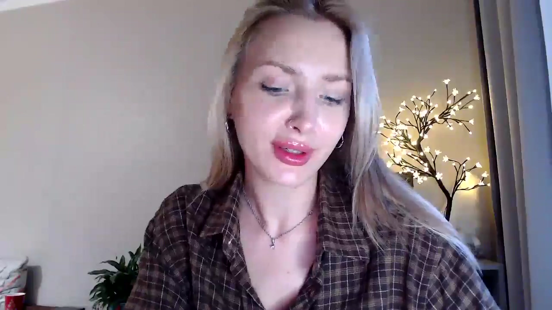 Gallery image thumbnail from Baby__Blue's myfreecams stream on, 07/29/2025, 15:11 image 20 of 20