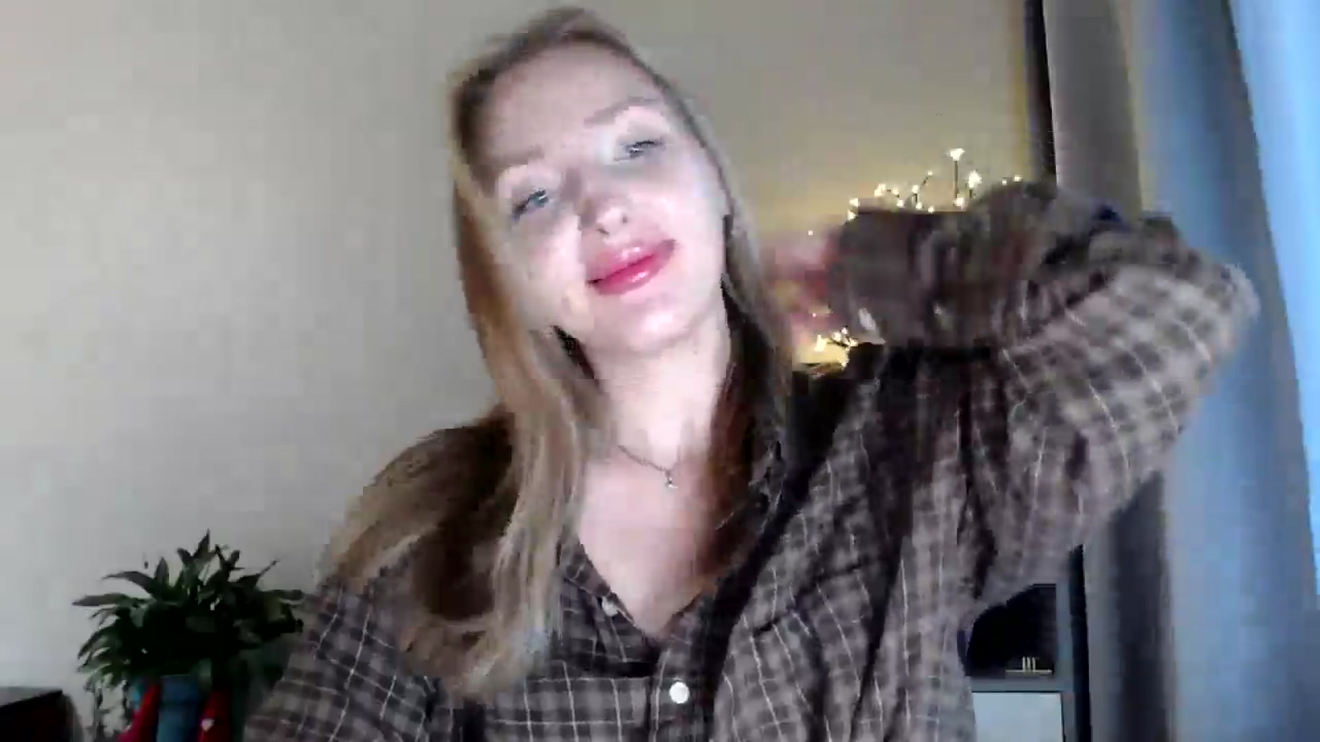 Gallery image thumbnail from Baby__Blue's myfreecams stream on, 07/29/2025, 15:11 image 3 of 20