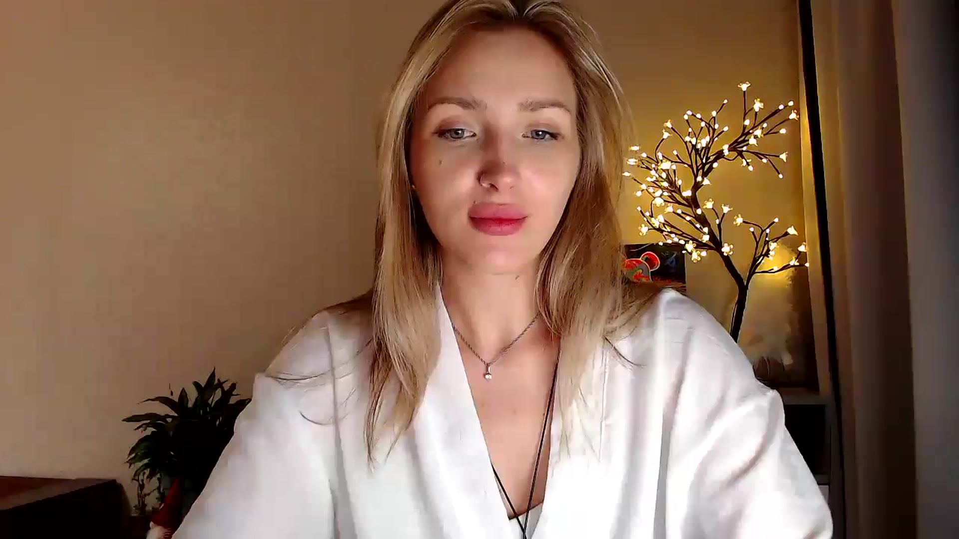 Gallery image thumbnail from Baby__Blue's myfreecams stream on, 07/31/2025, 18:49 image 1 of 20