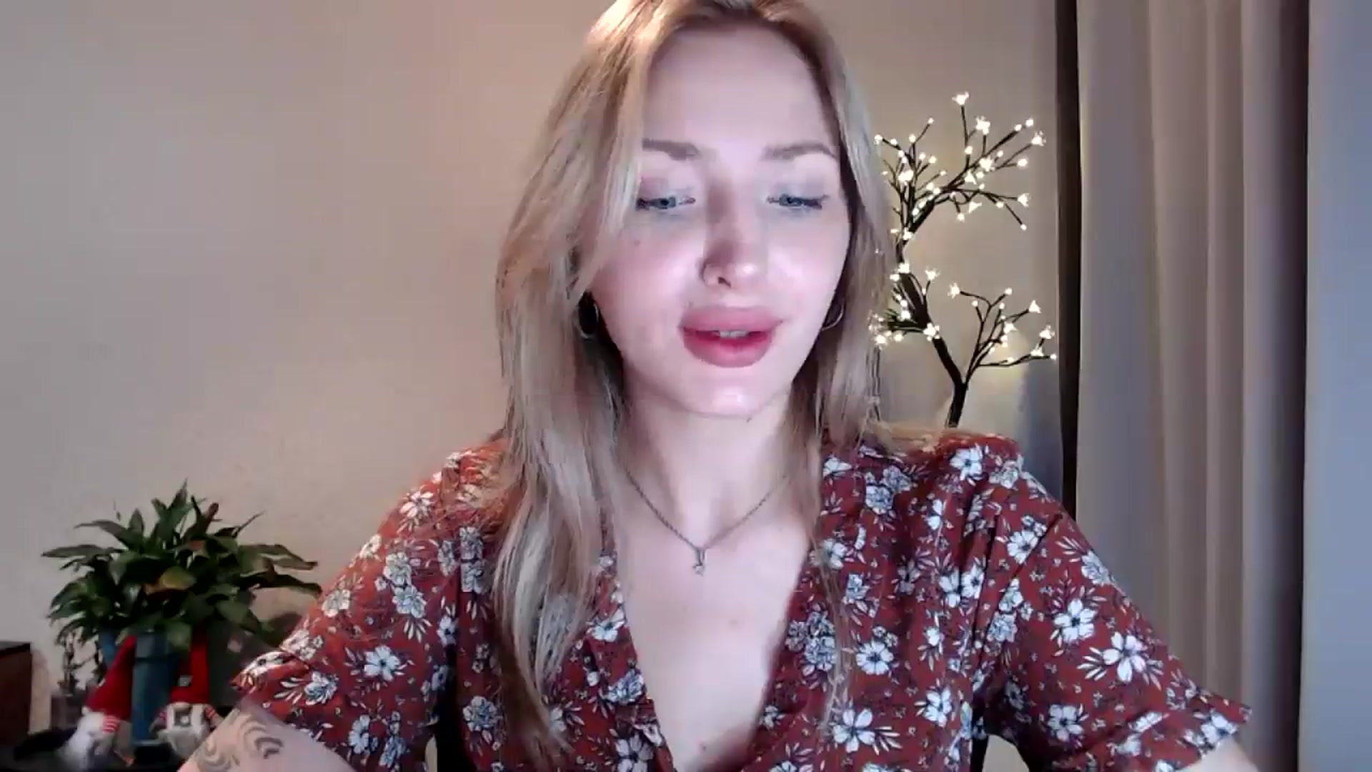 Gallery image thumbnail from Baby__Blue's myfreecams stream on, 08/01/2025, 15:35 image 5 of 20