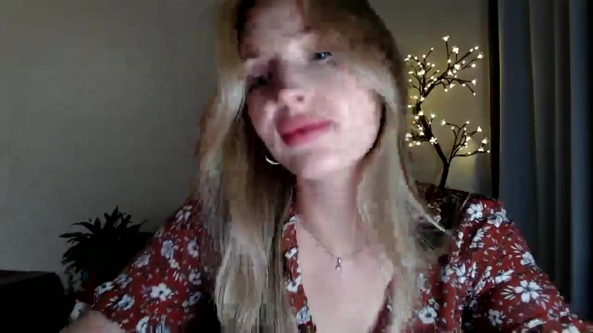 Gallery image thumbnail from Baby__Blue's myfreecams stream on, 08/01/2025, 15:35 image 17 of 20