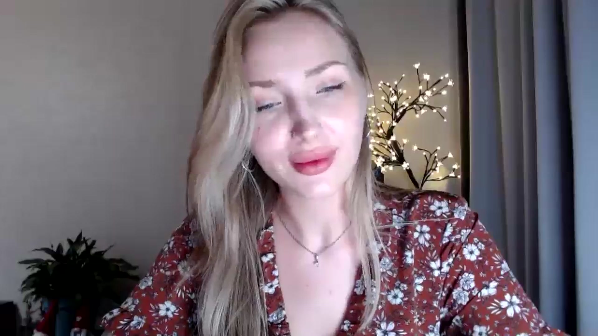 Gallery image thumbnail from Baby__Blue's myfreecams stream on, 08/01/2025, 16:23 image 8 of 20