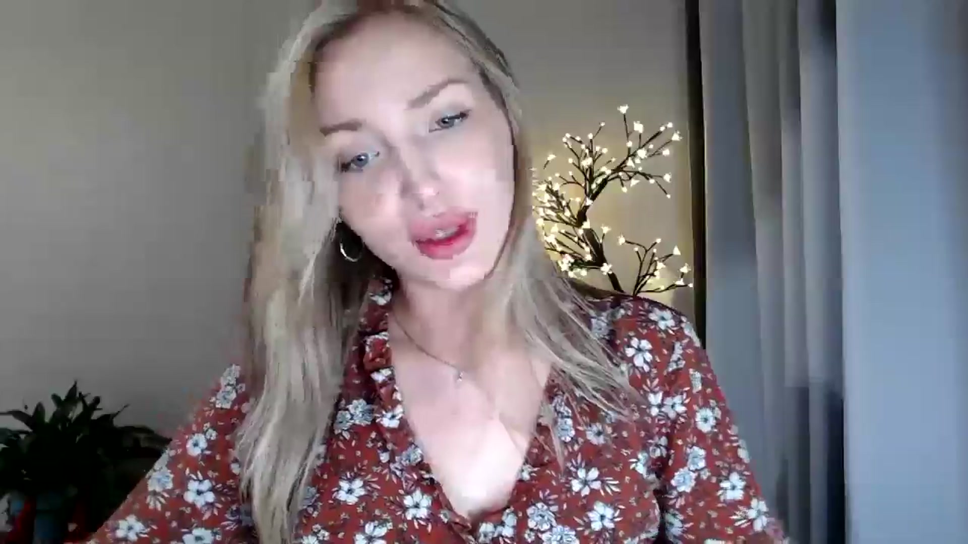 Gallery image thumbnail from Baby__Blue's myfreecams stream on, 08/01/2025, 16:38 image 14 of 20