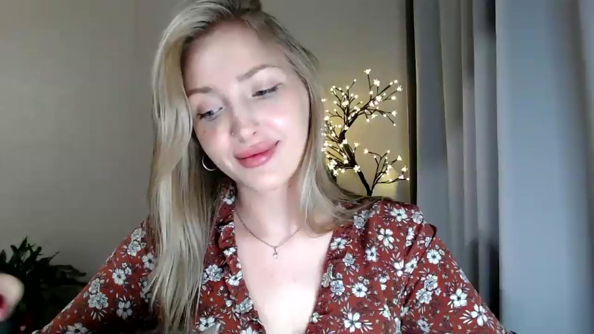 Gallery image thumbnail from Baby__Blue's myfreecams stream on, 08/01/2025, 16:38 image 11 of 20