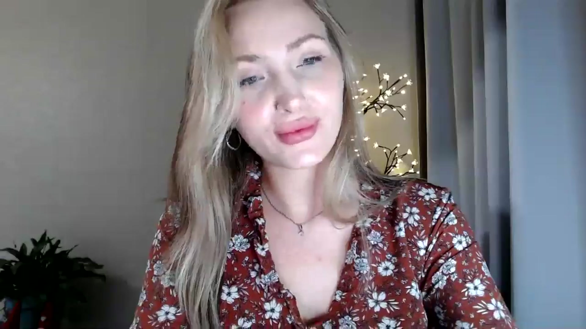 Gallery image thumbnail from Baby__Blue's myfreecams stream on, 08/01/2025, 16:38 image 13 of 20