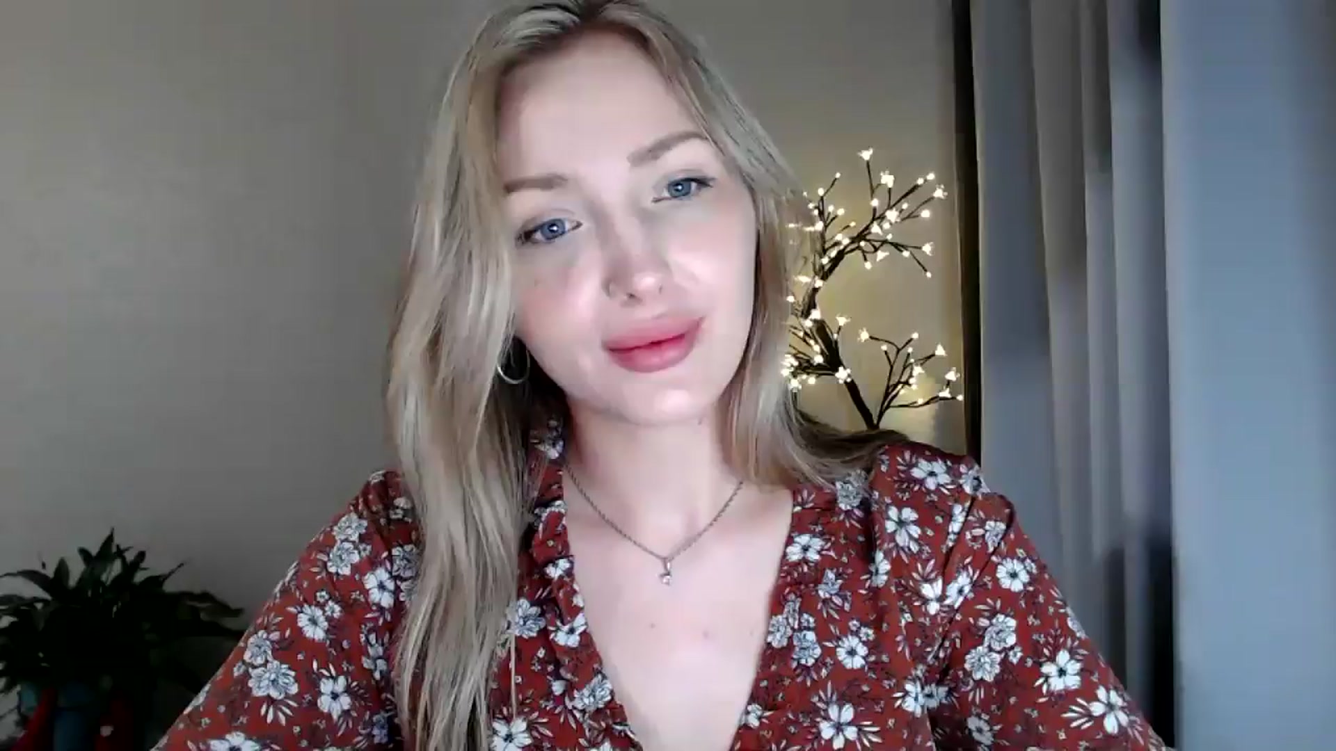 Gallery image thumbnail from Baby__Blue's myfreecams stream on, 08/01/2025, 16:38 image 6 of 20
