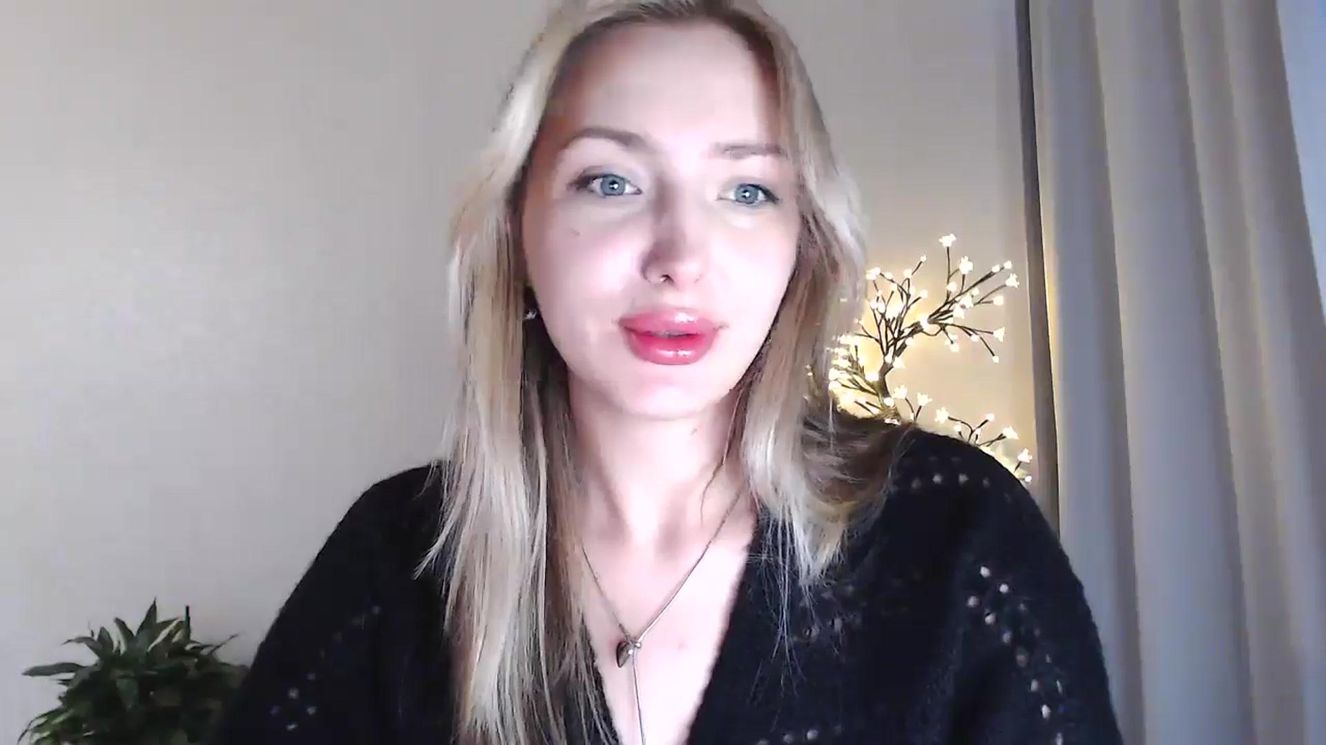 Gallery image thumbnail from Baby__Blue's myfreecams stream on, 08/09/2025, 14:59 image 7 of 20