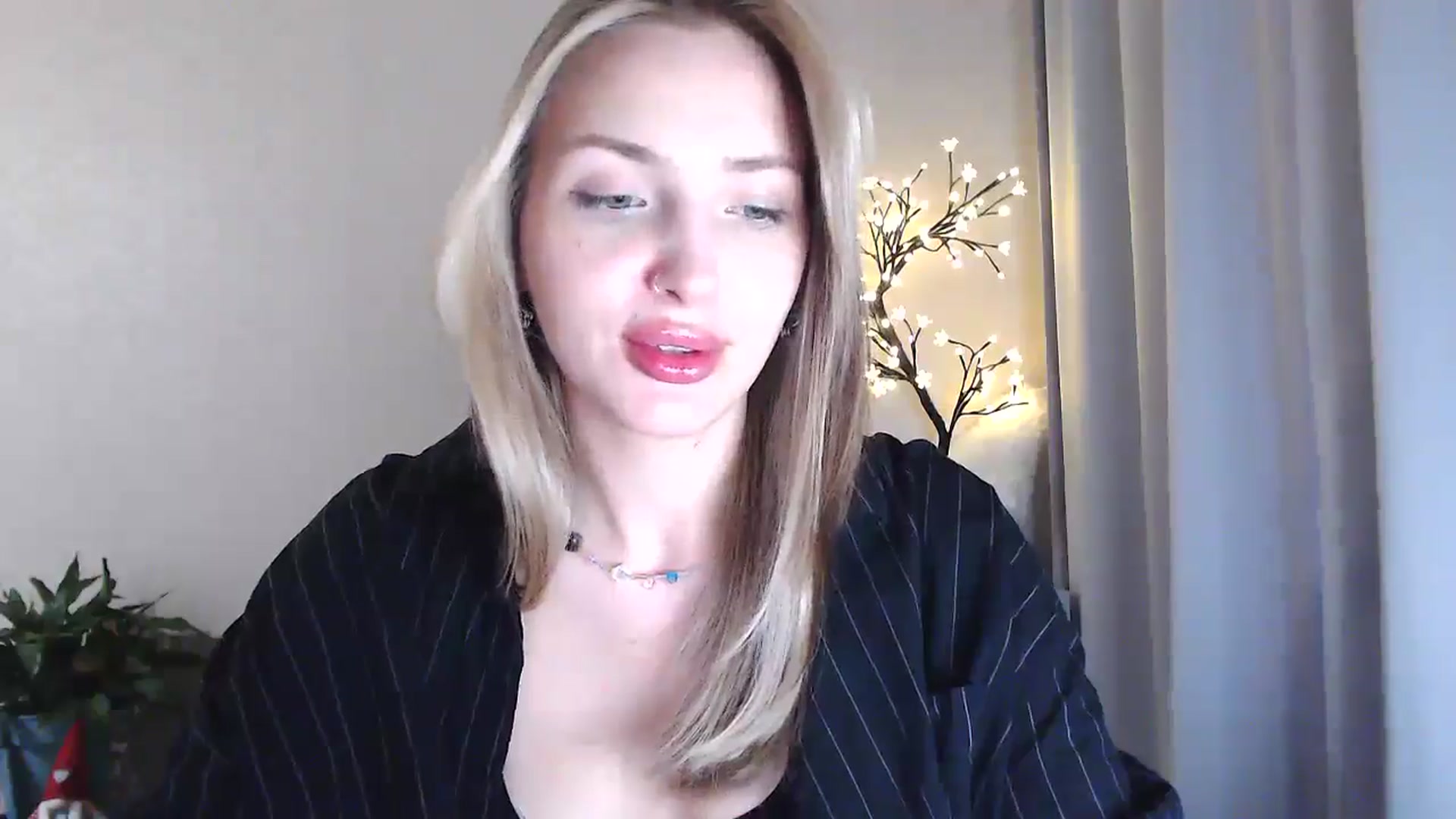Gallery image thumbnail from Baby__Blue's myfreecams stream on, 08/15/2025, 16:11 image 20 of 20
