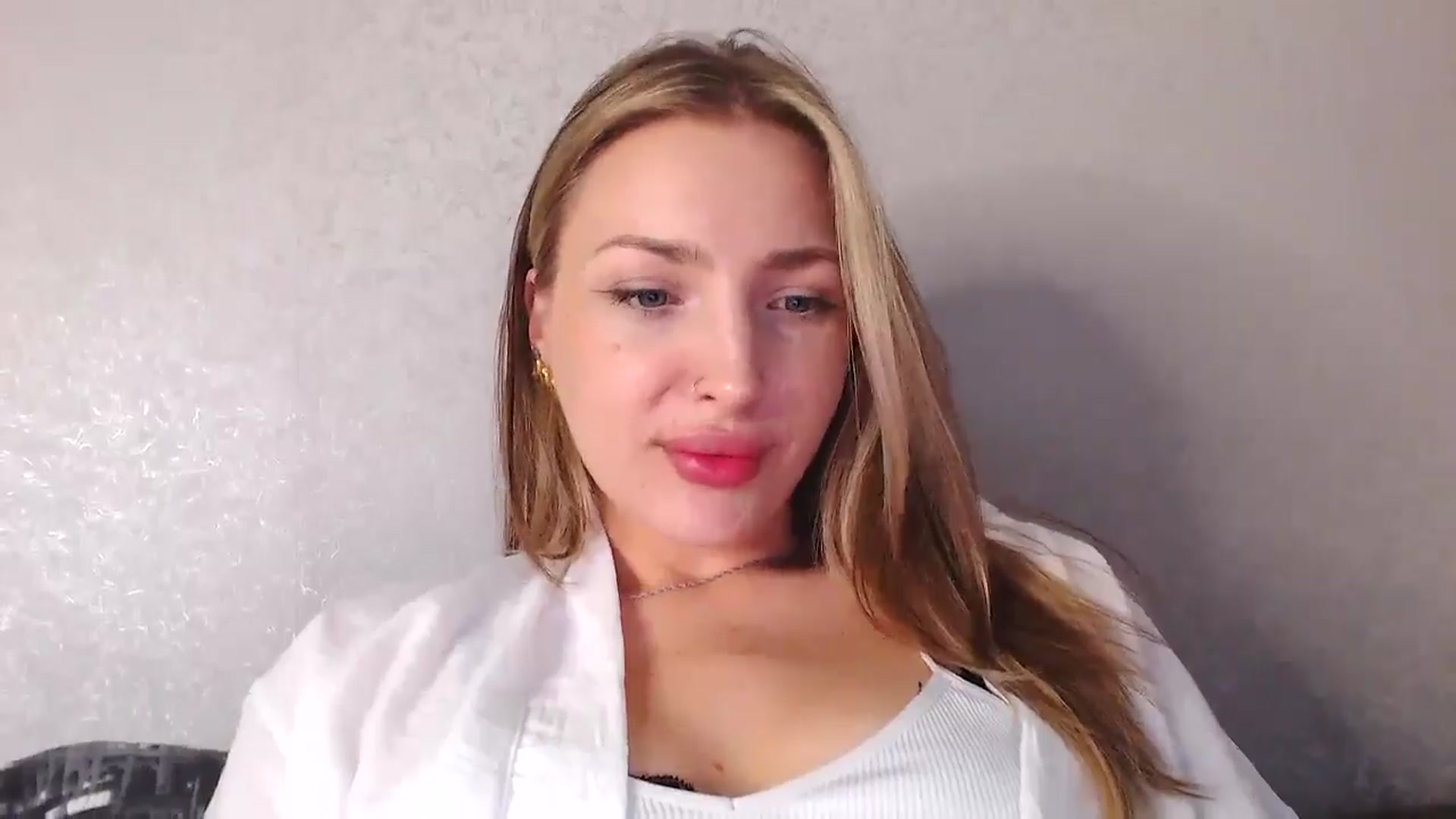 Gallery image thumbnail from Baby__Blue's myfreecams stream on, 08/23/2025, 16:04 image 19 of 20