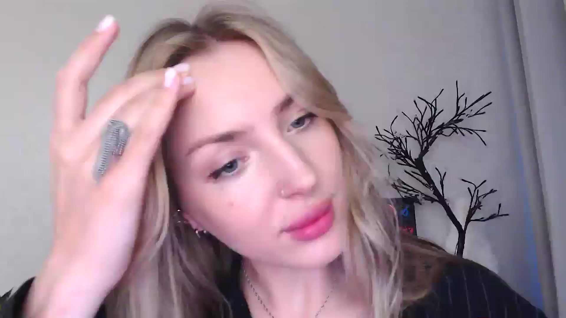 Gallery image thumbnail from Baby__Blue's myfreecams stream on, 08/28/2025, 16:04 image 9 of 20