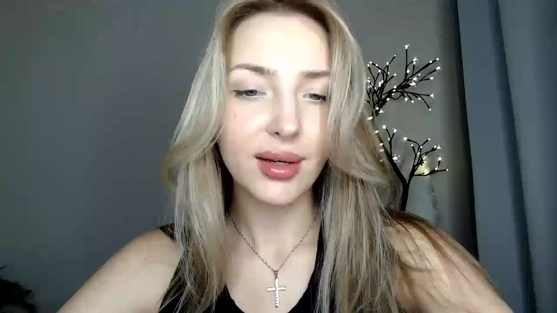 Gallery image thumbnail from Baby__Blue's myfreecams stream on, 08/31/2025, 15:19 image 14 of 20