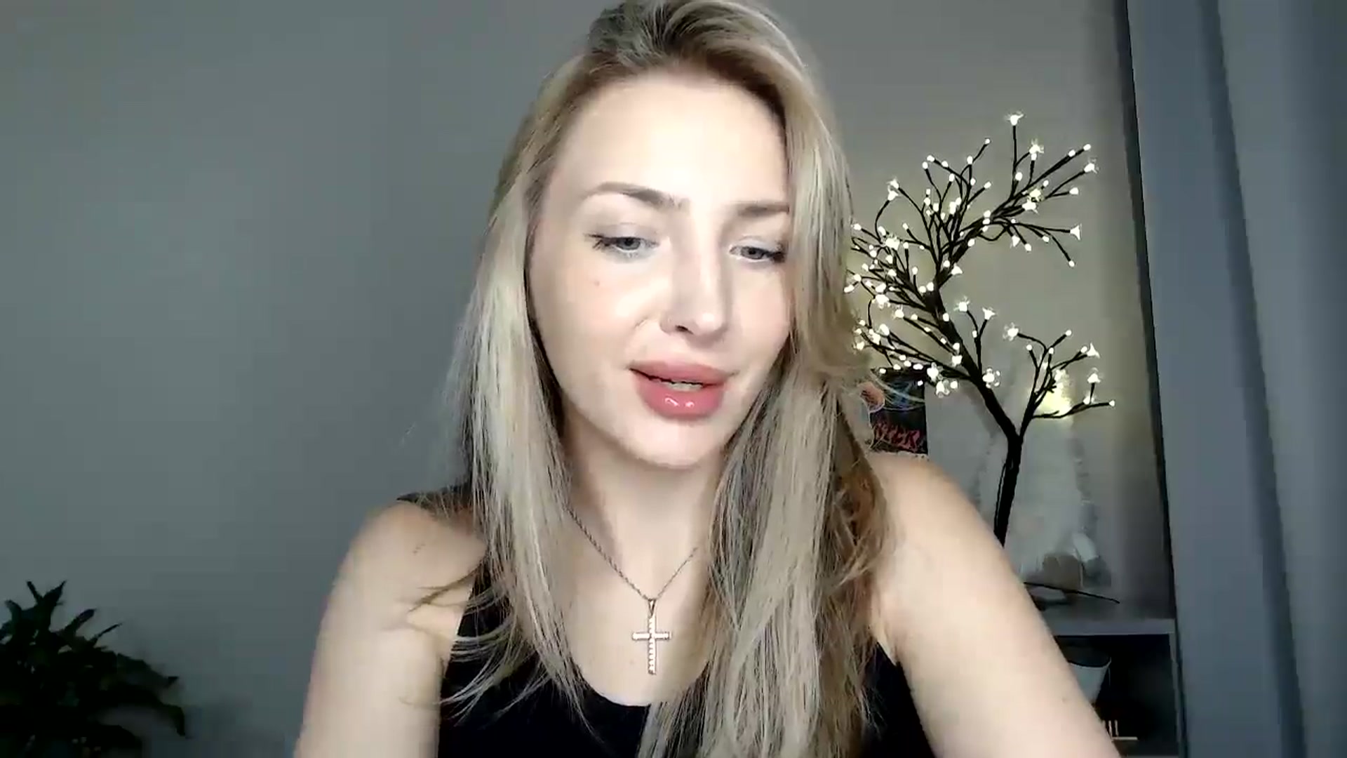 Gallery image thumbnail from Baby__Blue's myfreecams stream on, 08/31/2025, 15:19 image 5 of 20