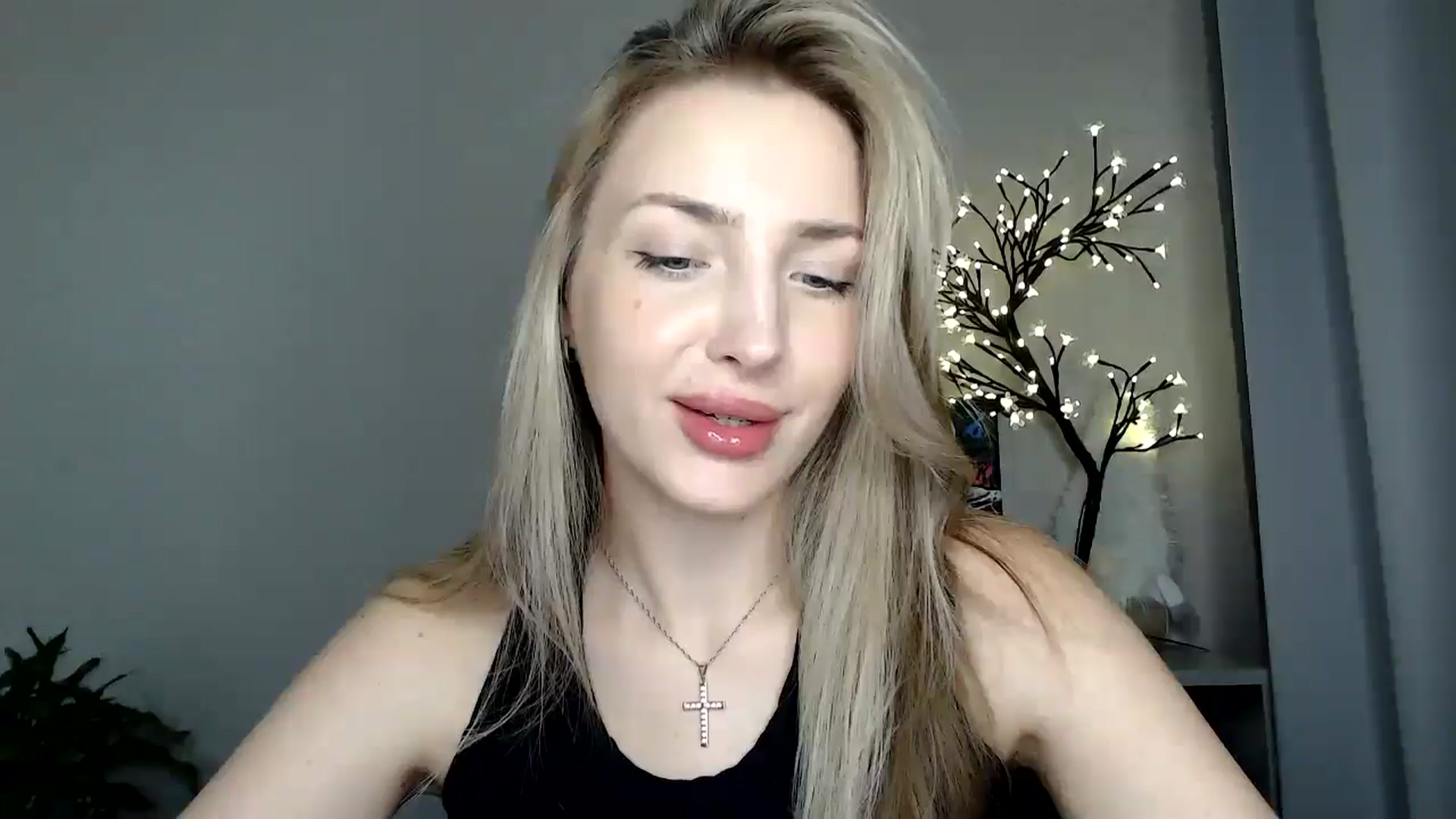 Gallery image thumbnail from Baby__Blue's myfreecams stream on, 08/31/2025, 15:19 image 4 of 20