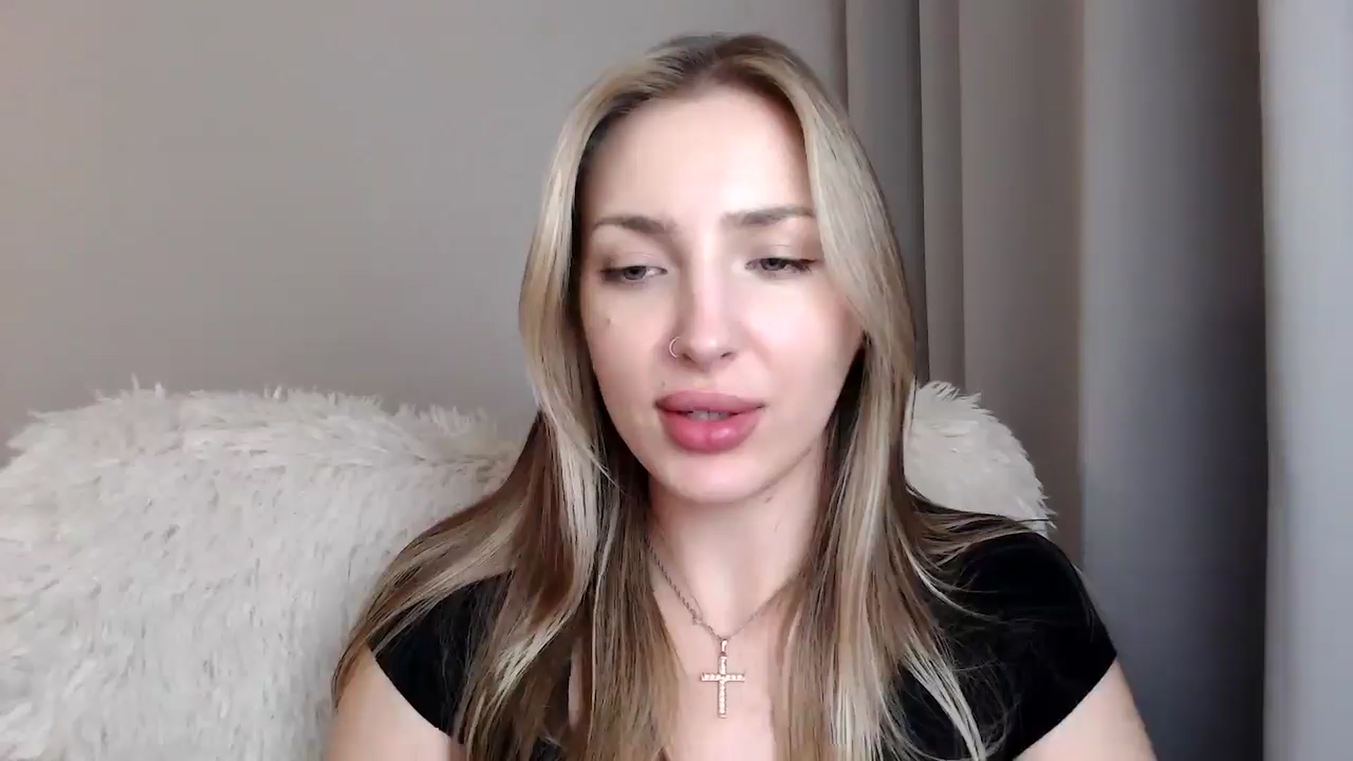 Gallery image thumbnail from Baby__Blue's myfreecams stream on, 09/04/2025, 20:25 image 4 of 20