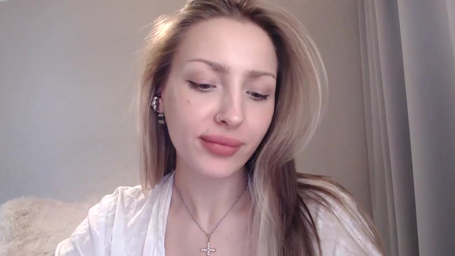 Gallery image thumbnail from Baby__Blue's myfreecams stream on, 09/06/2025, 22:28 image 6 of 20