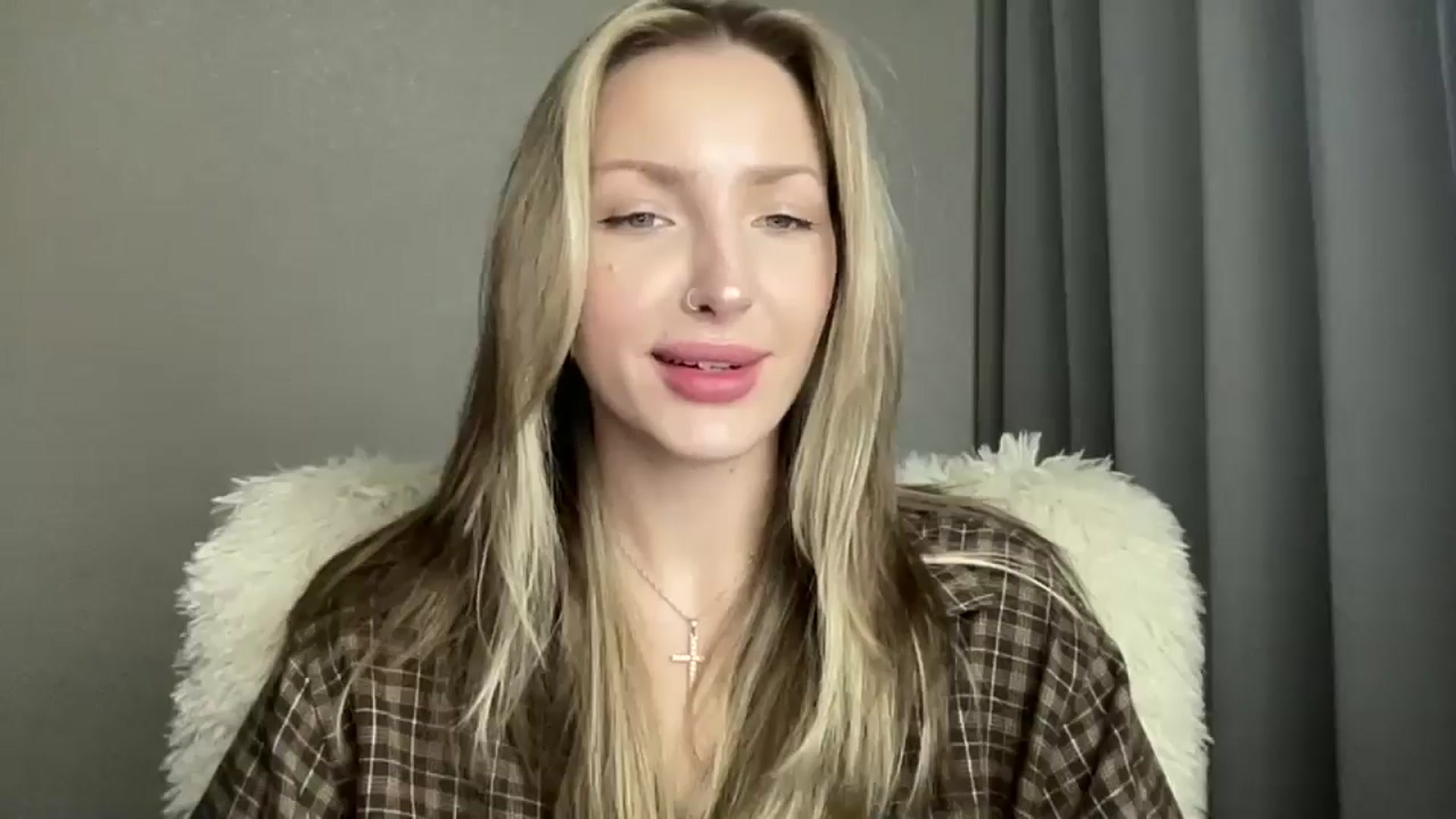 Gallery image thumbnail from Baby__Blue's myfreecams stream on, 09/12/2025, 16:04 image 4 of 20