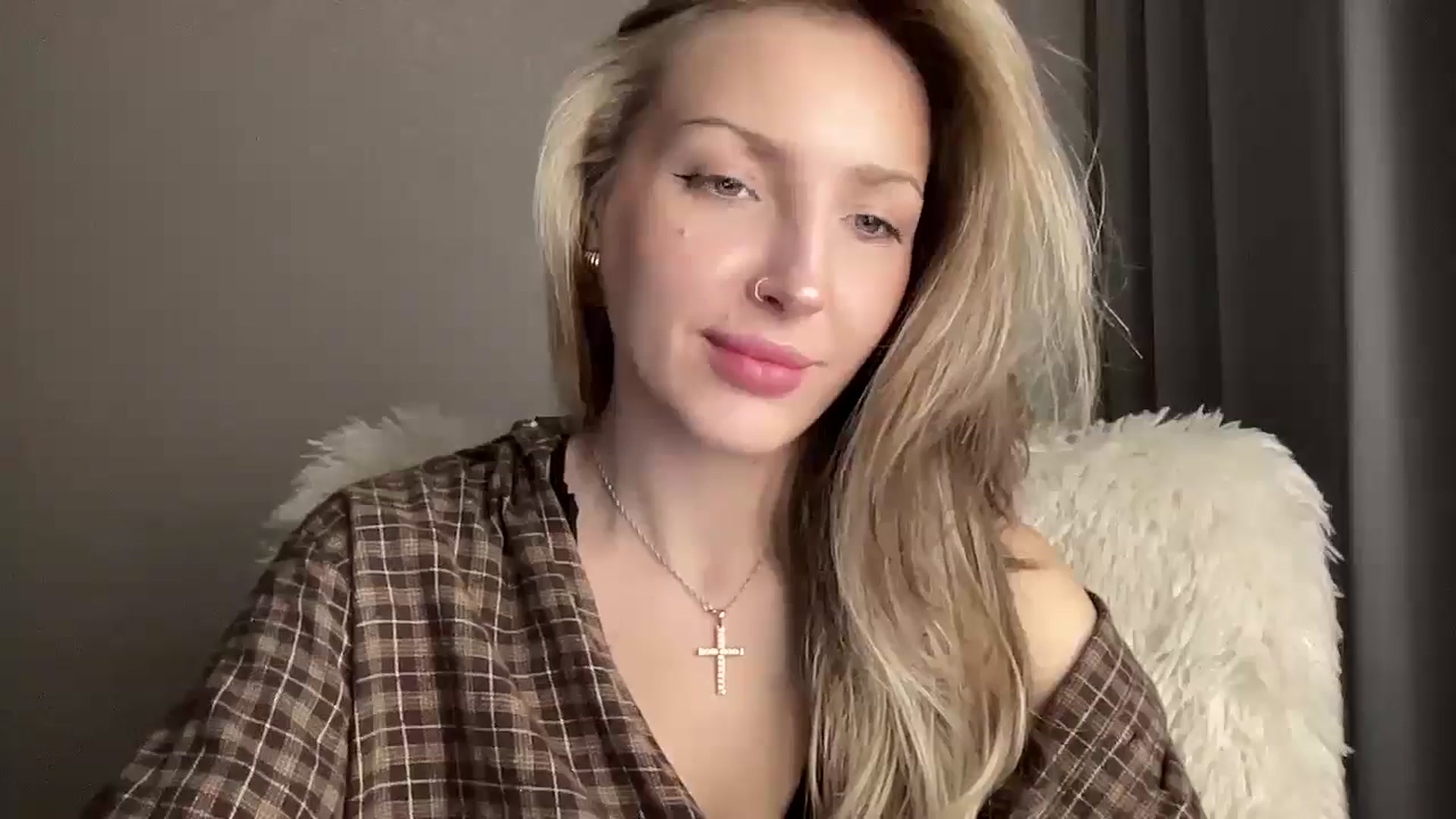 Gallery image thumbnail from Baby__Blue's myfreecams stream on, 09/19/2025, 15:05 image 20 of 20