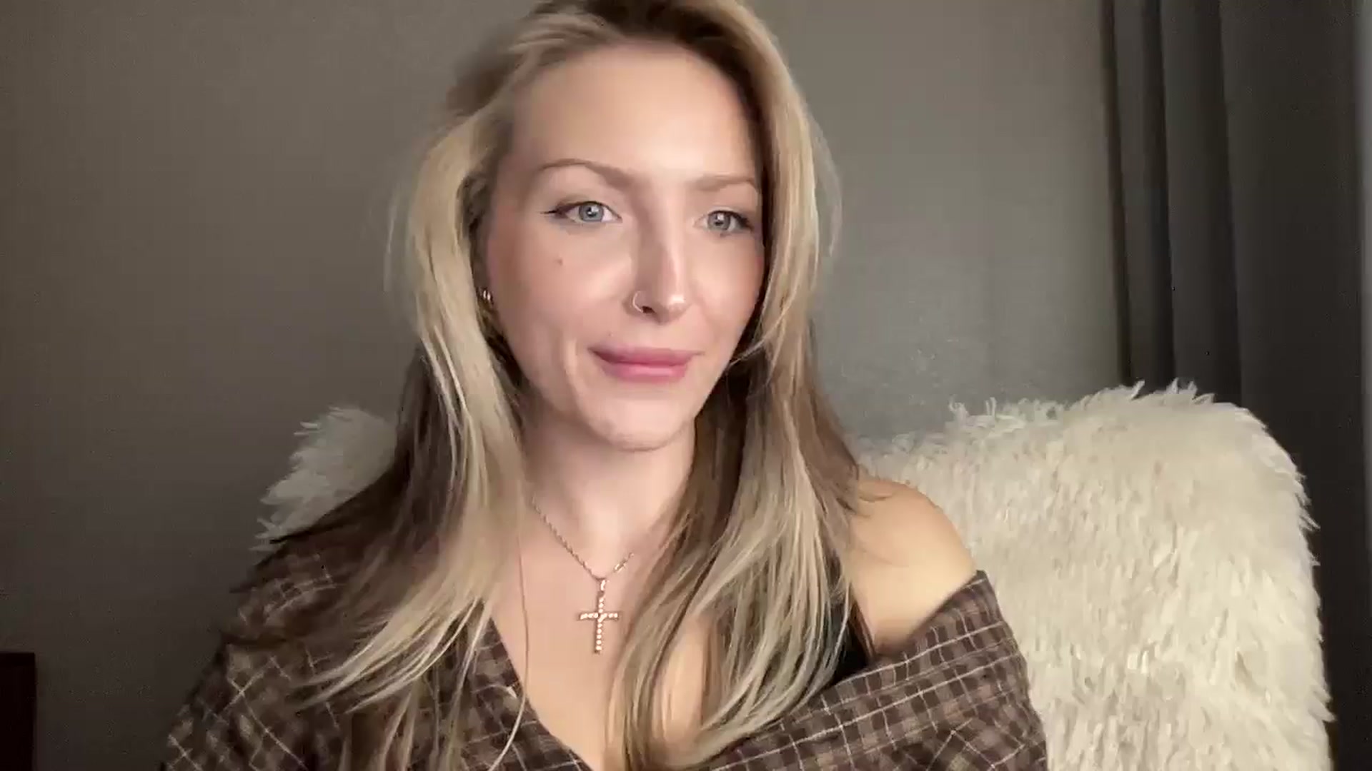 Gallery image thumbnail from Baby__Blue's myfreecams stream on, 09/19/2025, 16:22 image 18 of 20