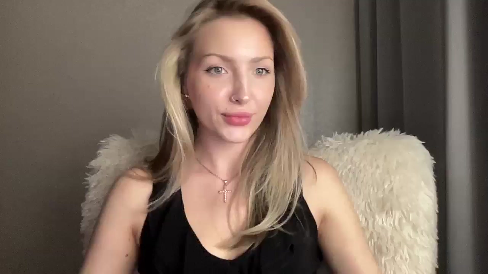 Gallery image thumbnail from Baby__Blue's myfreecams stream on, 09/19/2025, 17:12 image 1 of 20