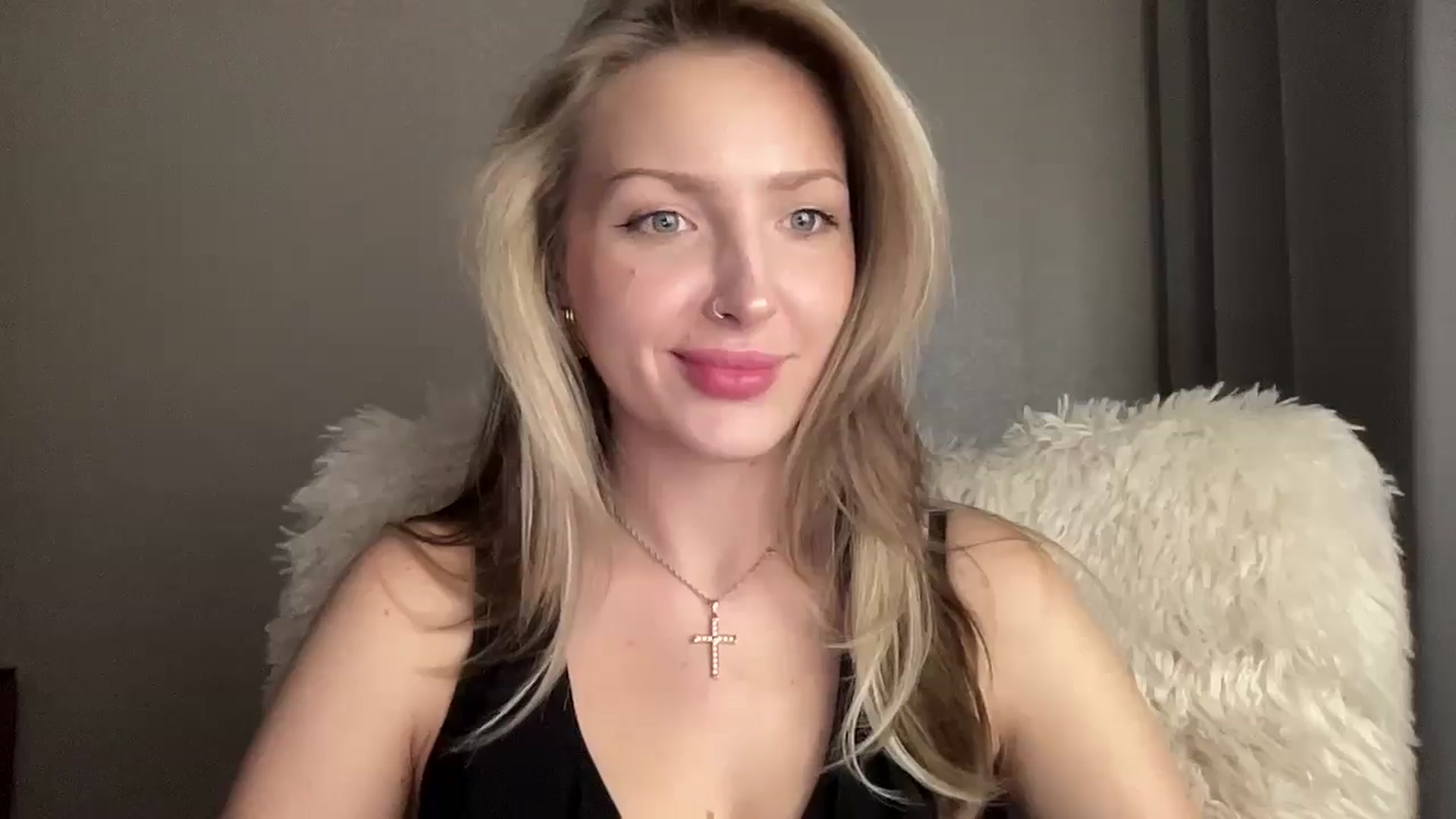 Gallery image thumbnail from Baby__Blue's myfreecams stream on, 09/19/2025, 17:12 image 13 of 20