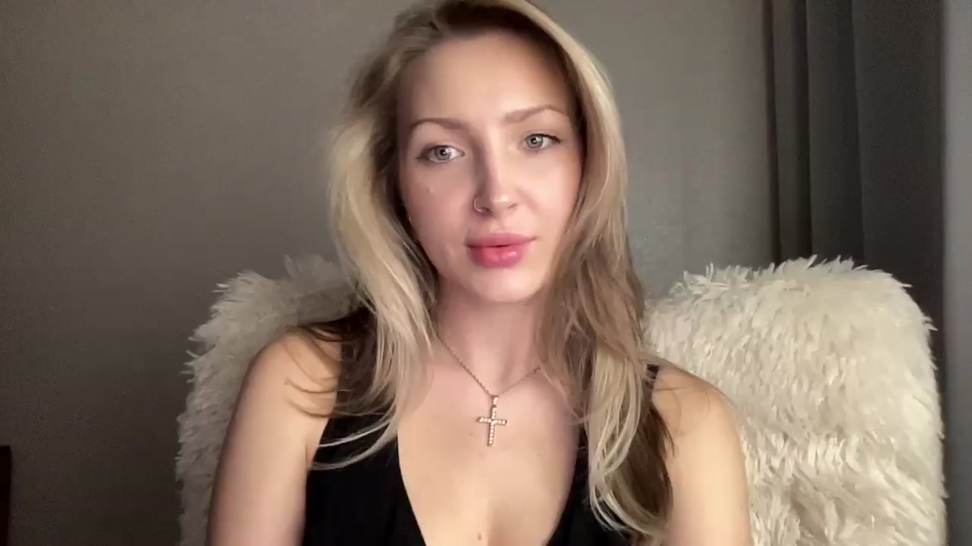 Gallery image thumbnail from Baby__Blue's myfreecams stream on, 09/19/2025, 17:12 image 11 of 20