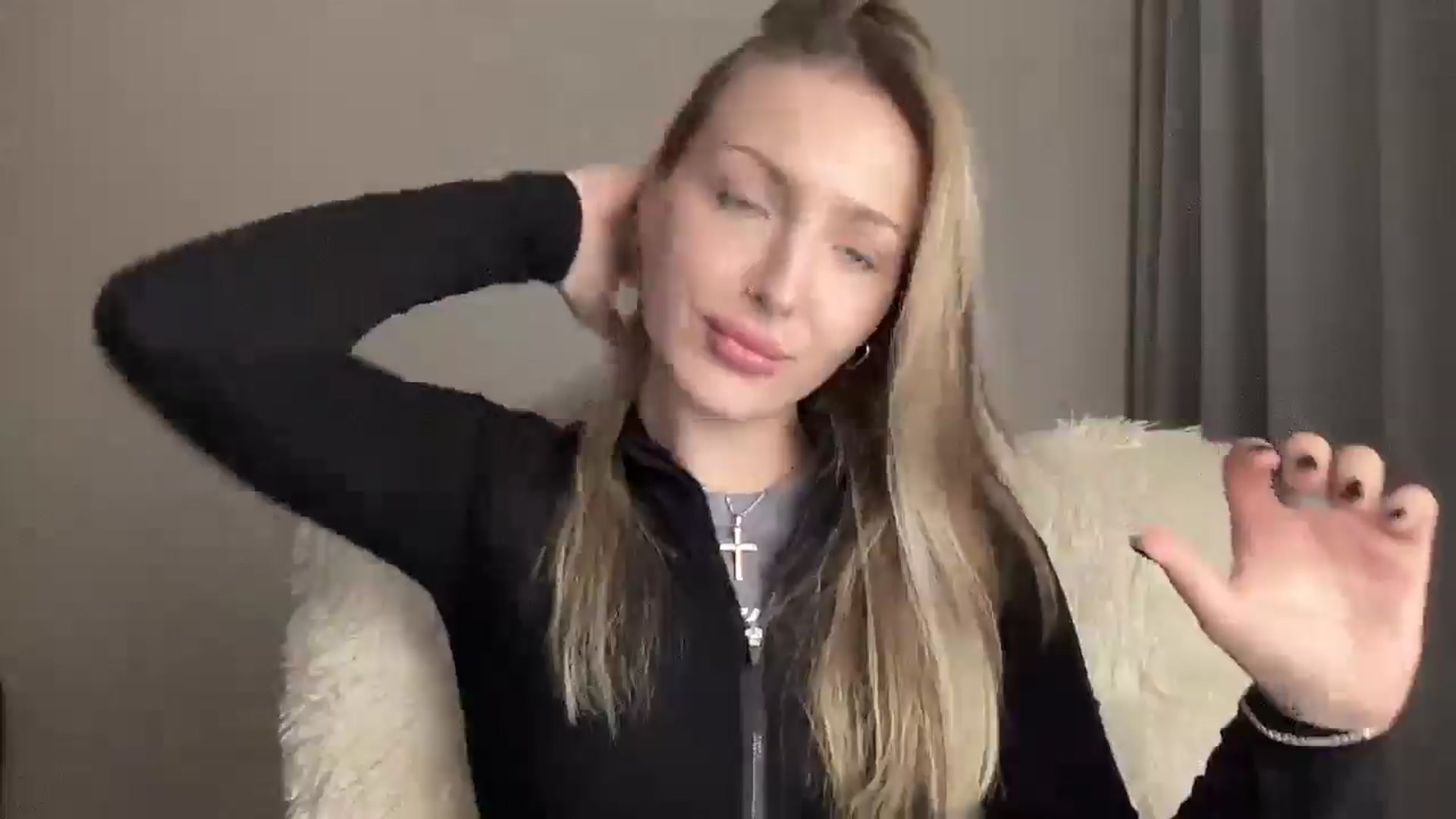 Gallery image thumbnail from Baby__Blue's myfreecams stream on, 10/05/2025, 21:04 image 2 of 20