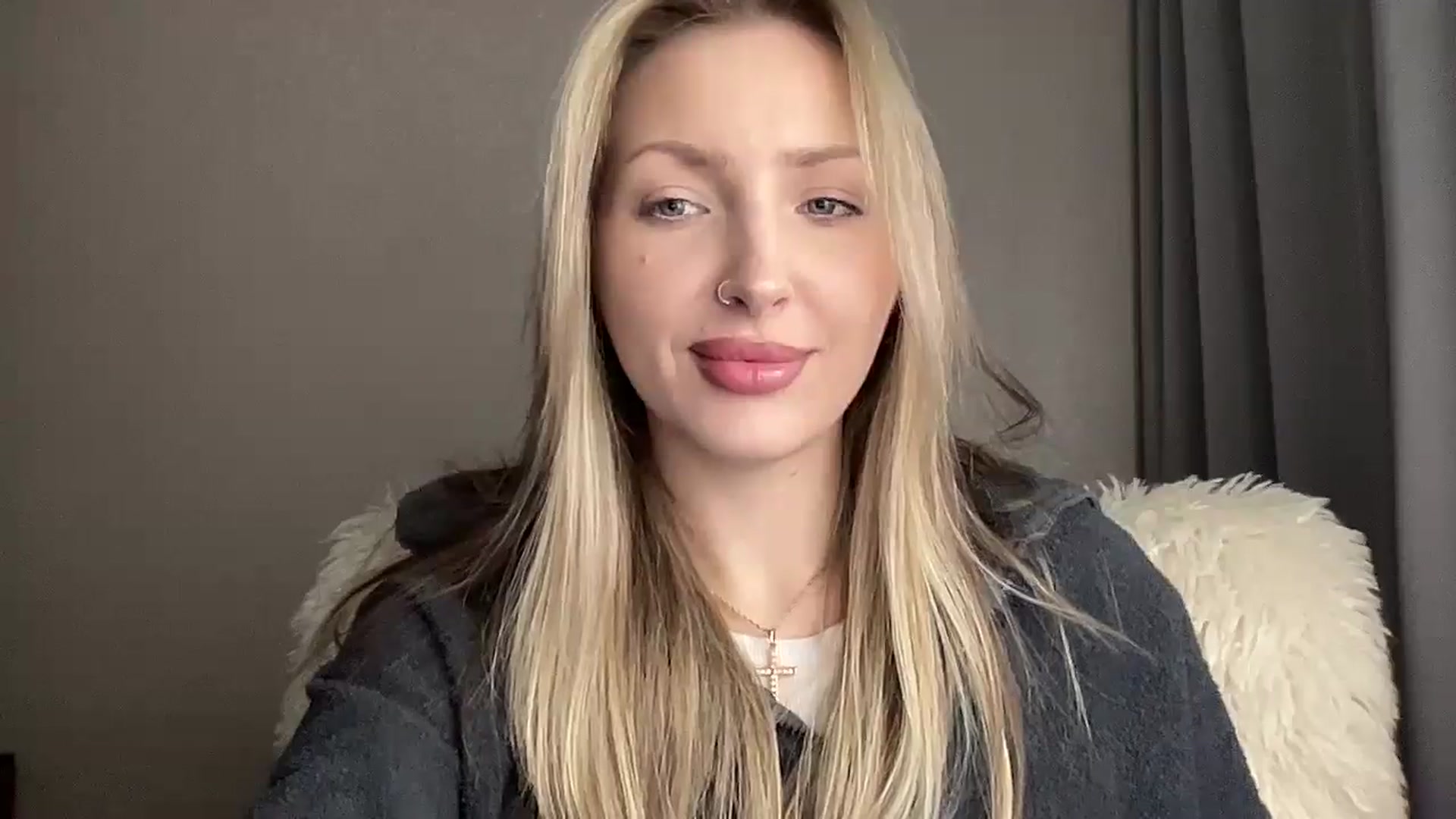 Gallery image thumbnail from Baby__Blue's myfreecams stream on, 10/06/2025, 16:00 image 14 of 20
