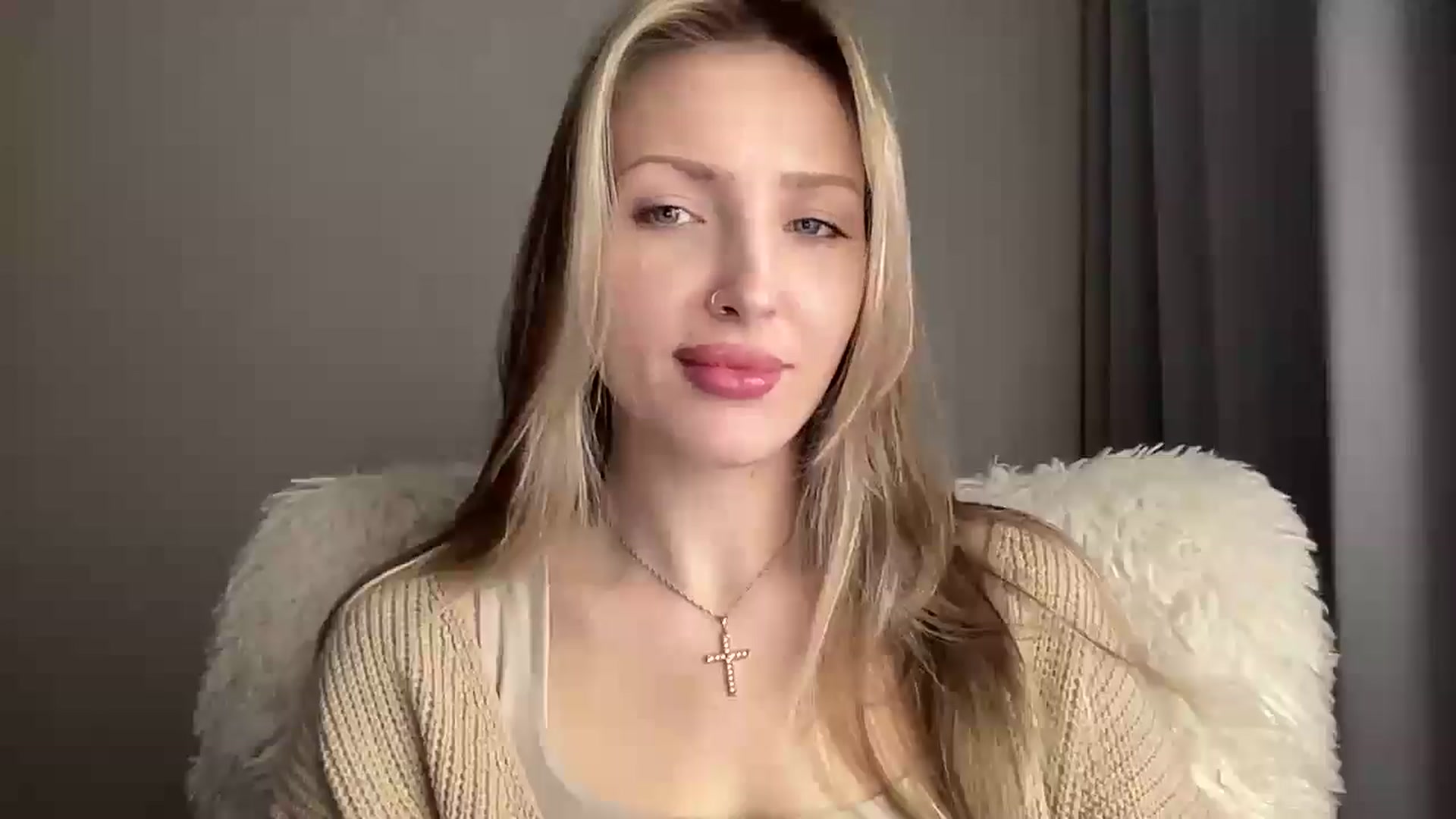 Gallery image thumbnail from Baby__Blue's myfreecams stream on, 10/12/2025, 21:15 image 3 of 20