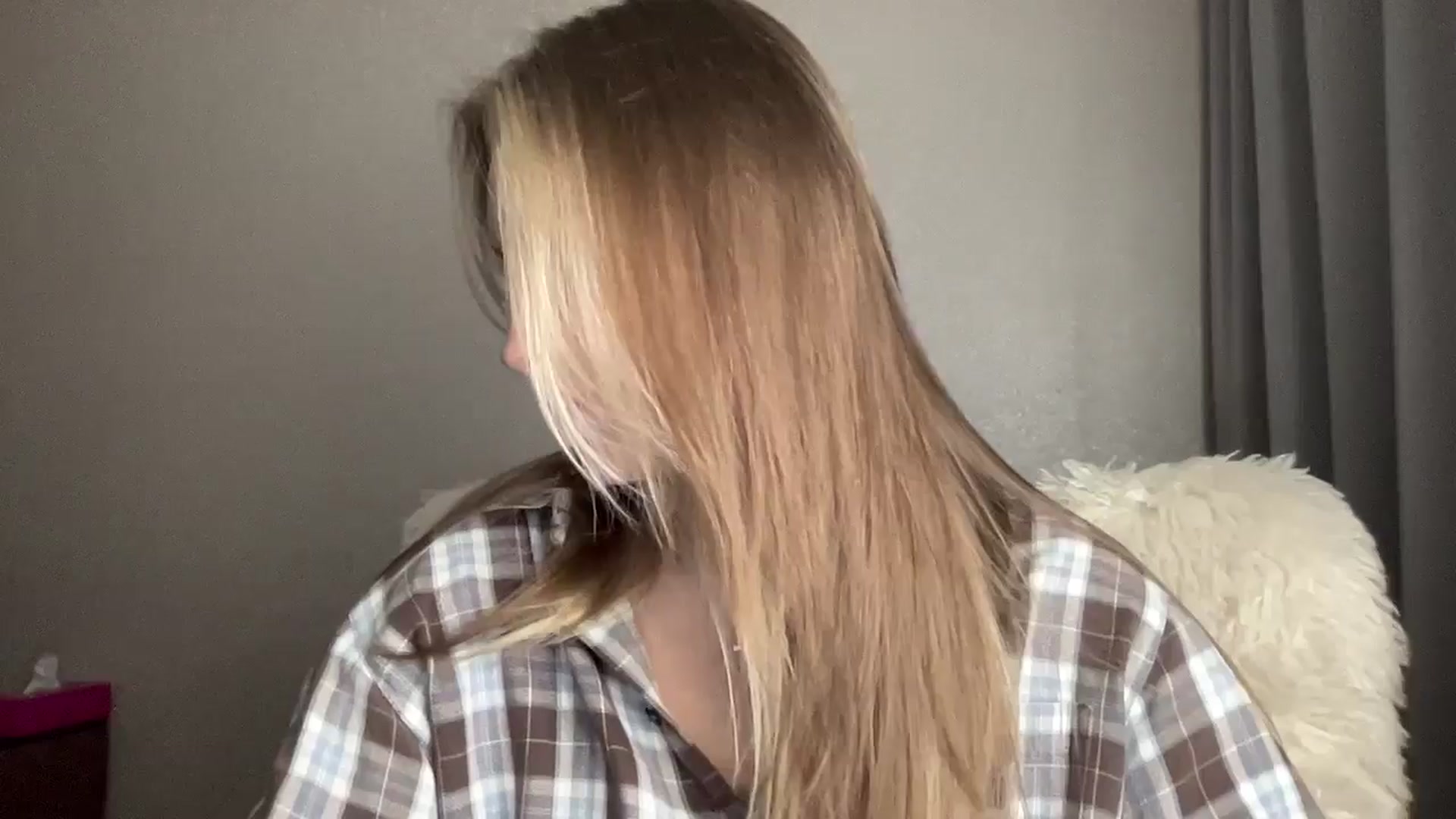 Gallery image thumbnail from Baby__Blue's myfreecams stream on, 10/14/2025, 22:14 image 2 of 20