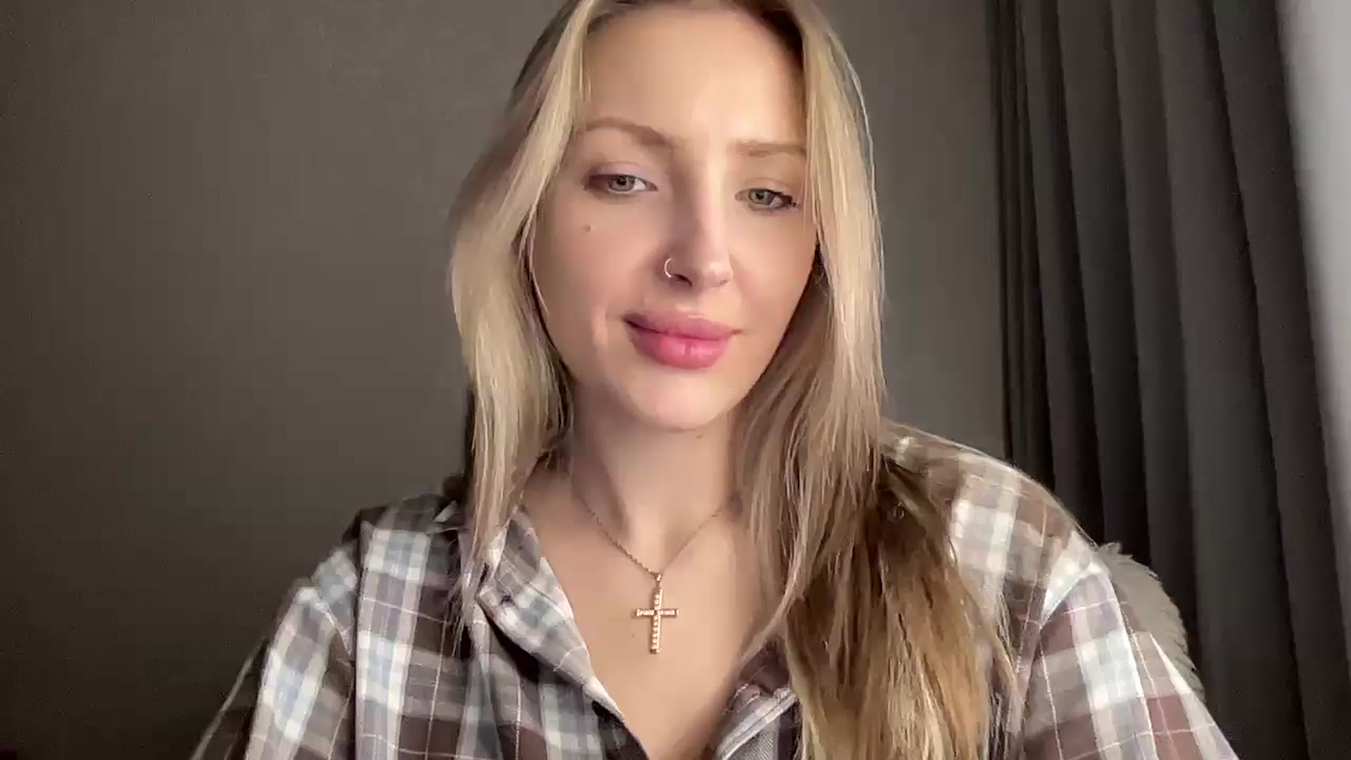 Gallery image thumbnail from Baby__Blue's myfreecams stream on, 10/14/2025, 22:14 image 6 of 20