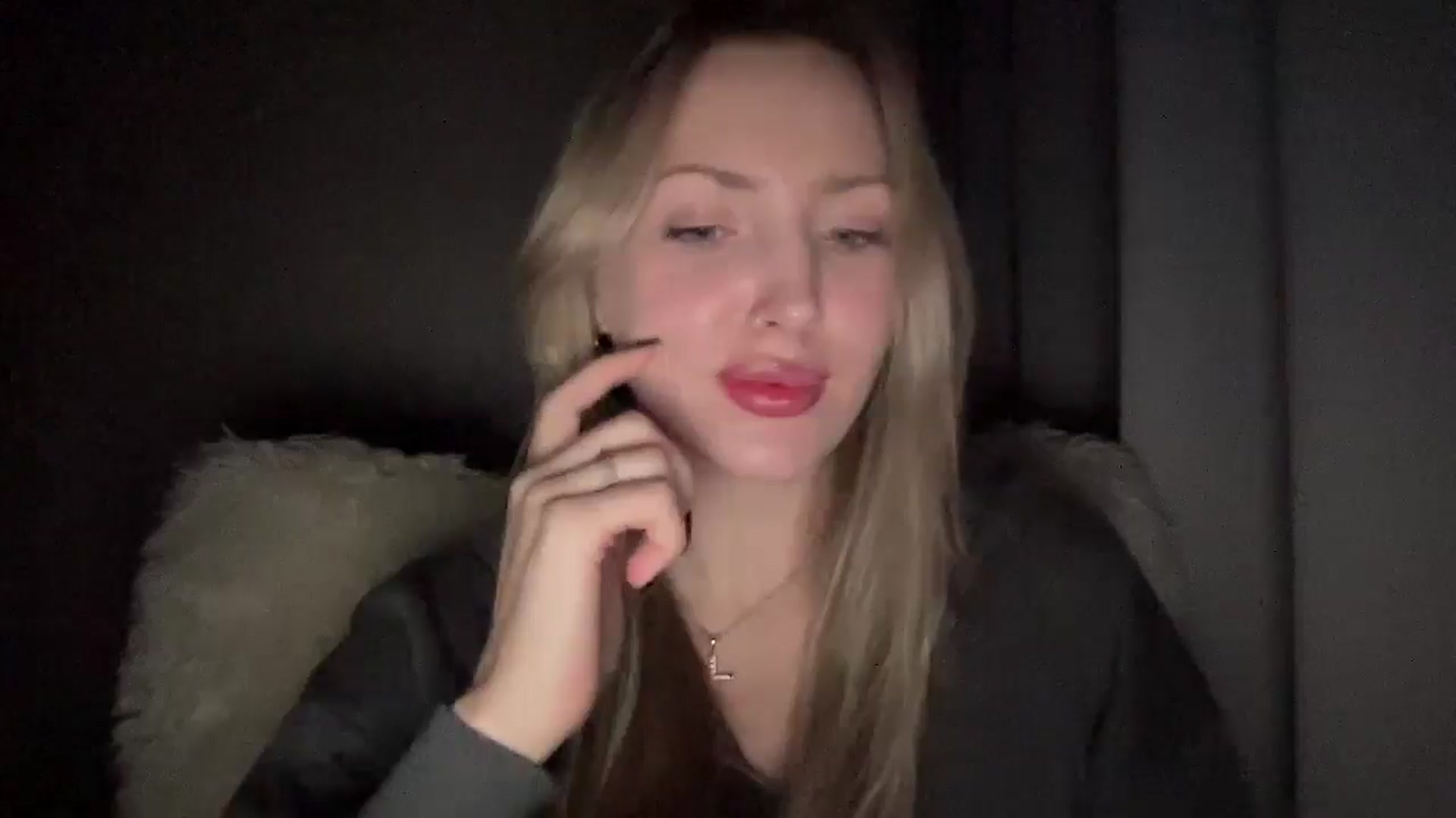 Gallery image thumbnail from Baby__Blue's myfreecams stream on, 10/22/2025, 16:55 image 18 of 20