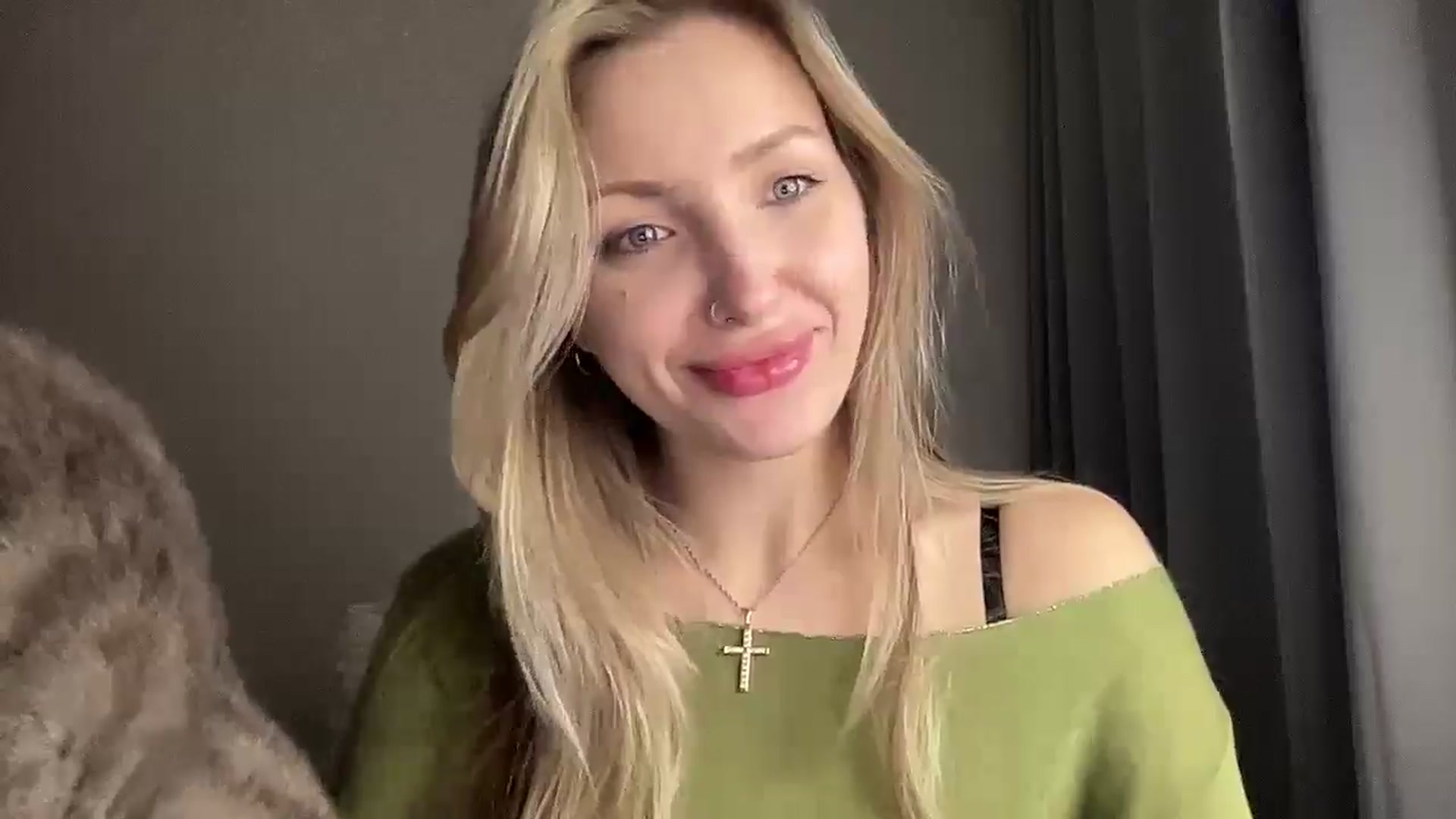 Gallery image thumbnail from Baby__Blue's myfreecams stream on, 10/24/2025, 21:46 image 6 of 20