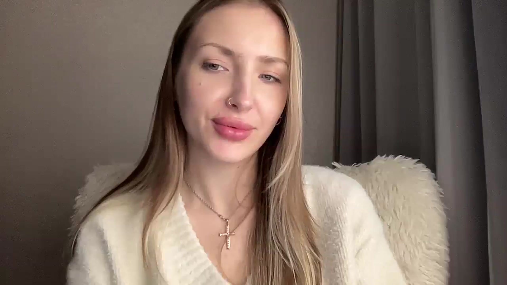 Gallery image thumbnail from Baby__Blue's myfreecams stream on, 10/27/2025, 22:13 image 19 of 20