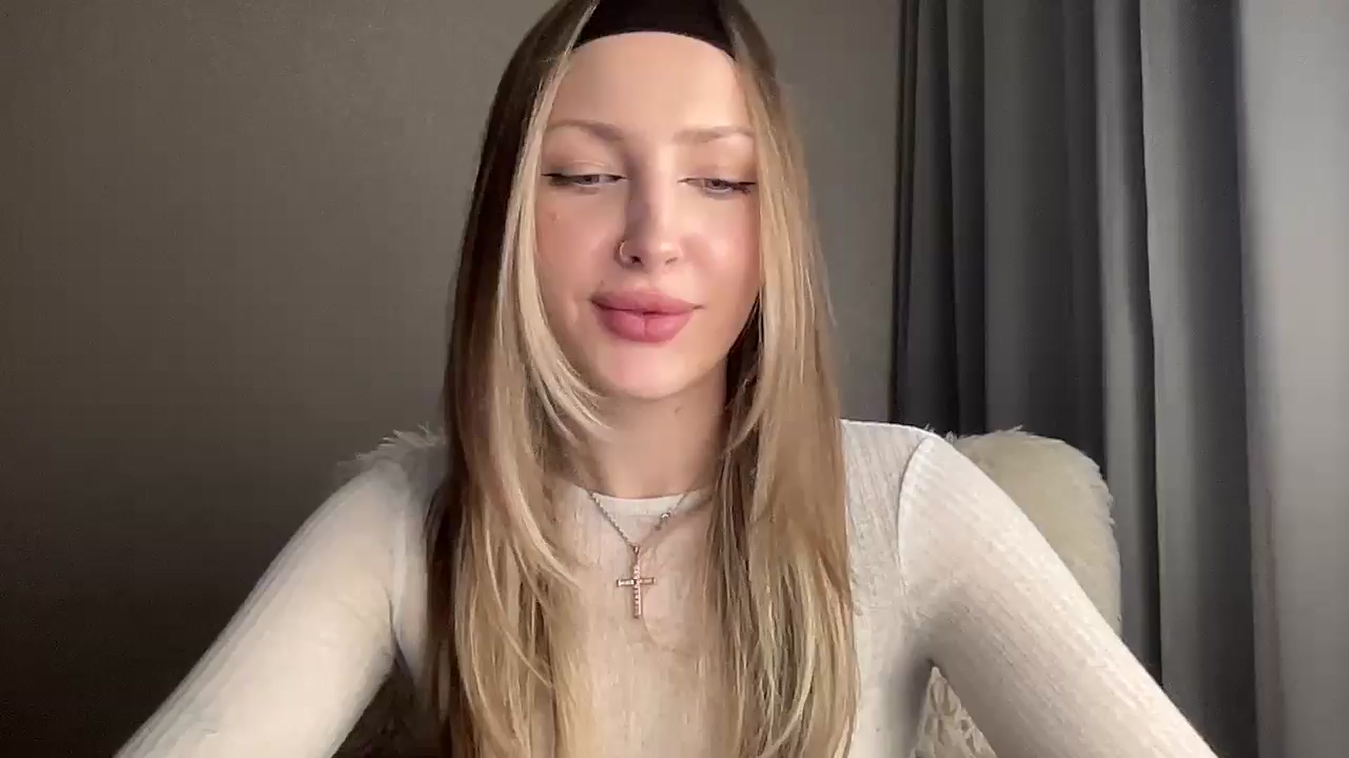 Gallery image thumbnail from Baby__Blue's myfreecams stream on, 10/31/2025, 16:29 image 11 of 20