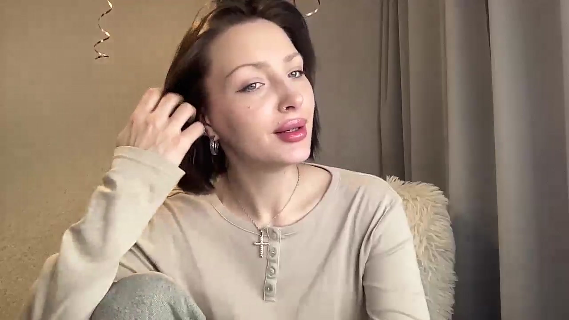 Gallery image thumbnail from Baby__Blue's myfreecams stream on, 11/11/2025, 22:06 image 8 of 20