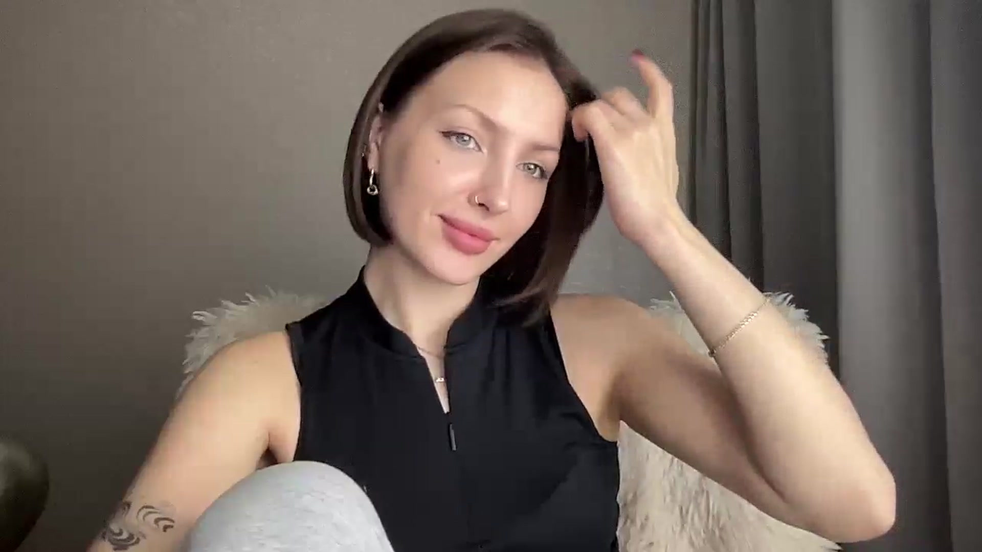Gallery image thumbnail from Baby__Blue's myfreecams stream on, 11/14/2025, 23:30 image 19 of 20