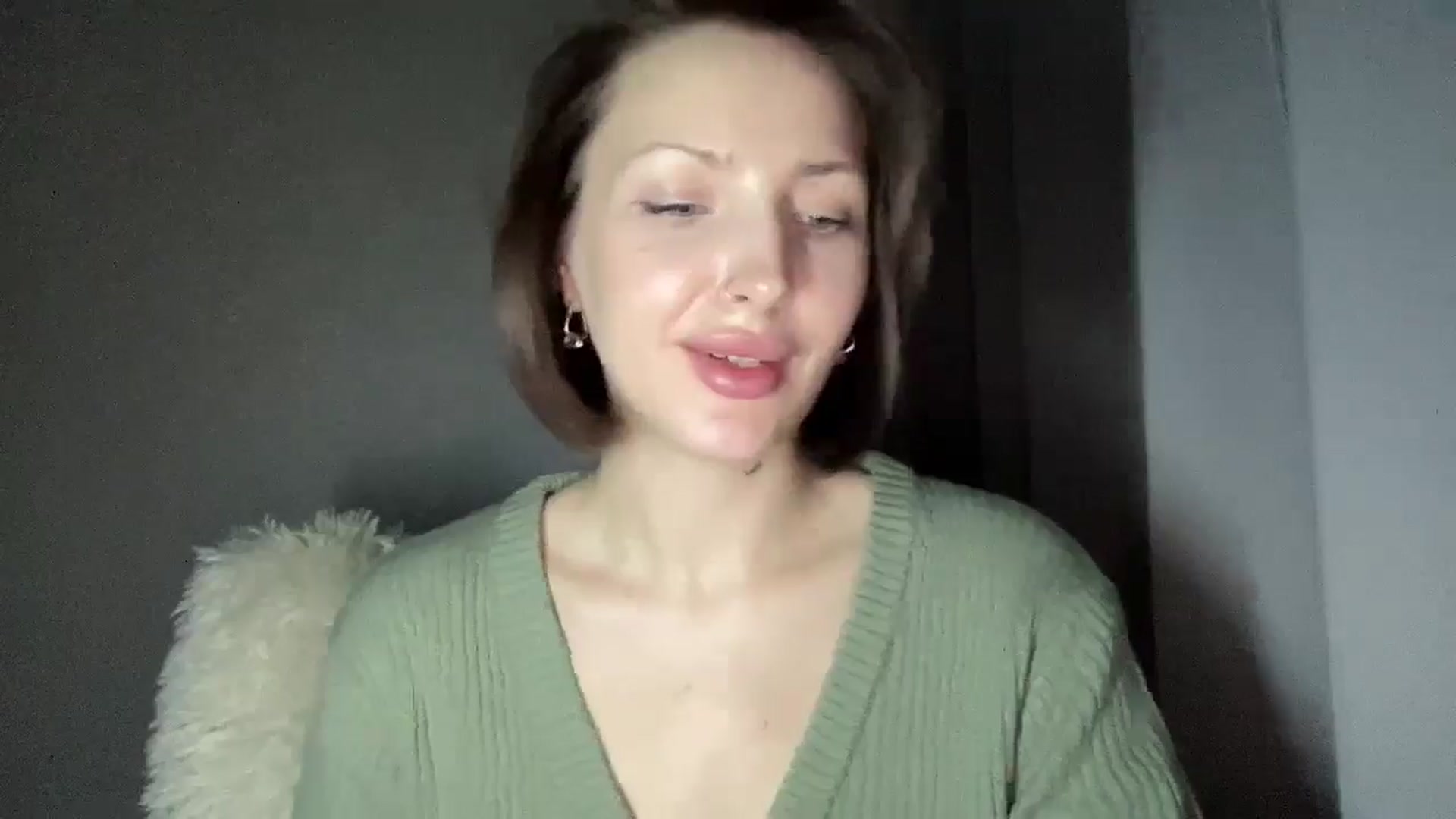 Gallery image thumbnail from Baby__Blue's myfreecams stream on, 11/17/2025, 22:40 image 8 of 20