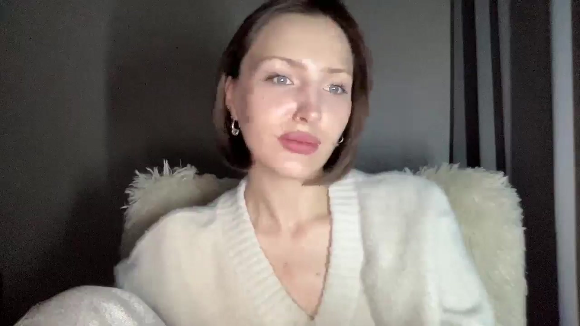 Gallery image thumbnail from Baby__Blue's myfreecams stream on, 11/19/2025, 22:31 image 7 of 20