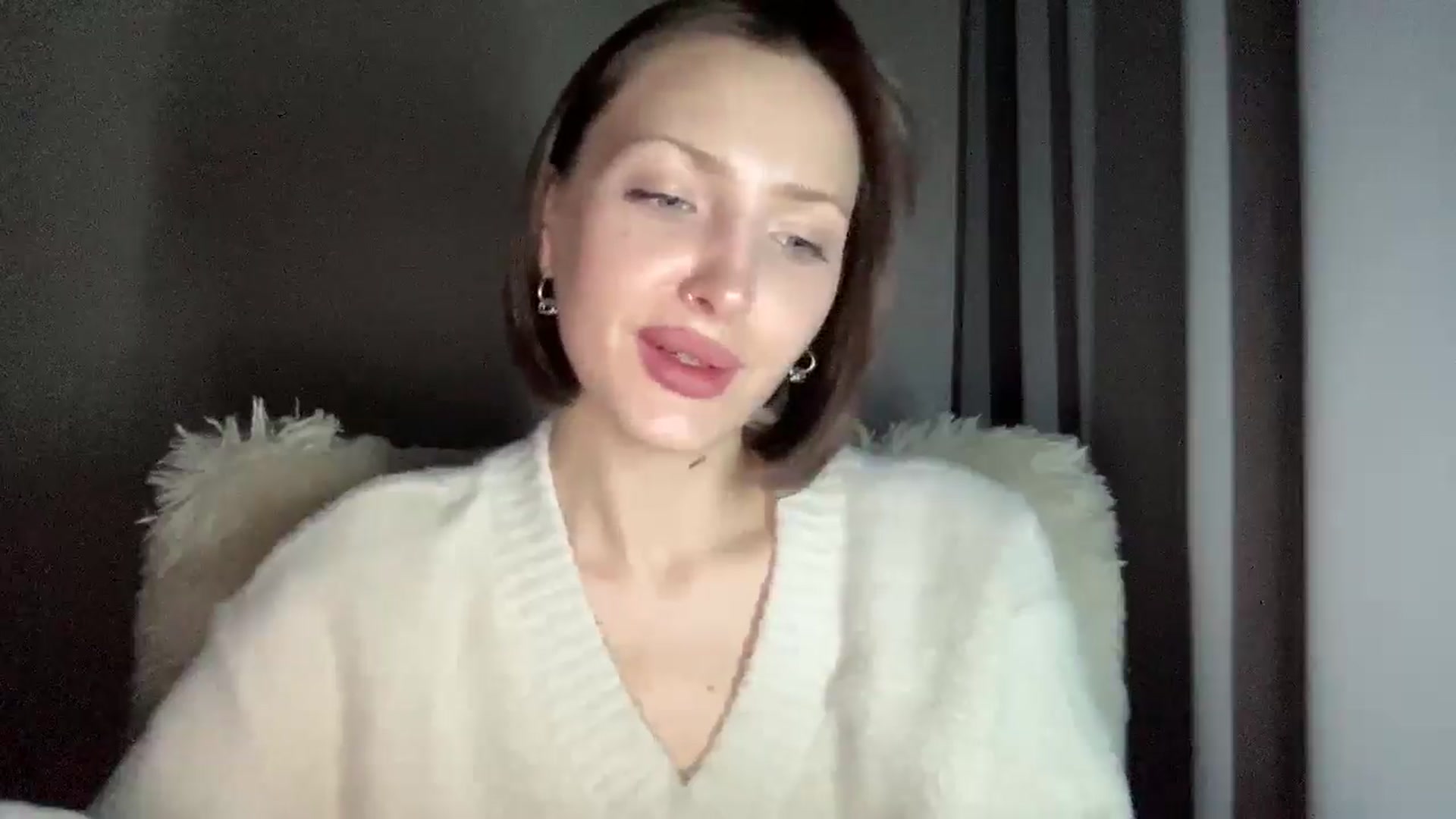 Gallery image thumbnail from Baby__Blue's myfreecams stream on, 11/19/2025, 22:31 image 5 of 20