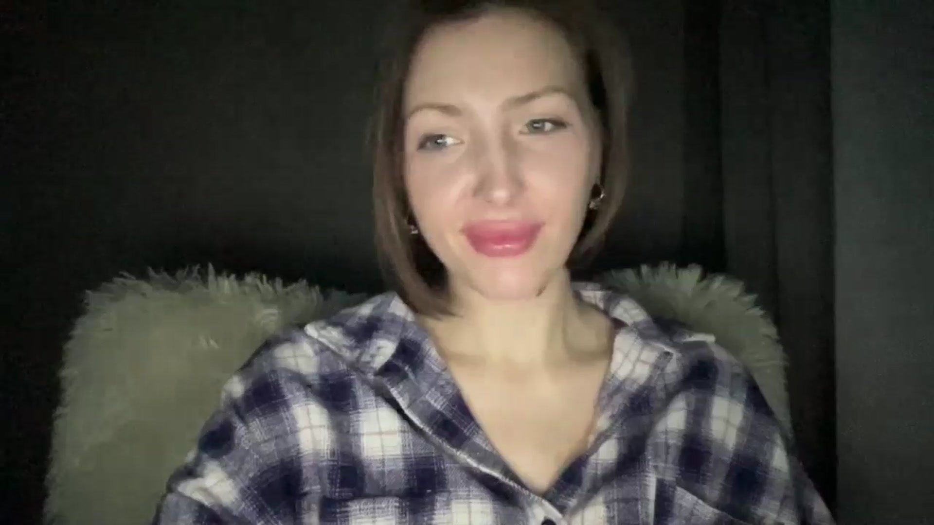 Gallery image thumbnail from Baby__Blue's myfreecams stream on, 11/21/2025, 17:02 image 18 of 20
