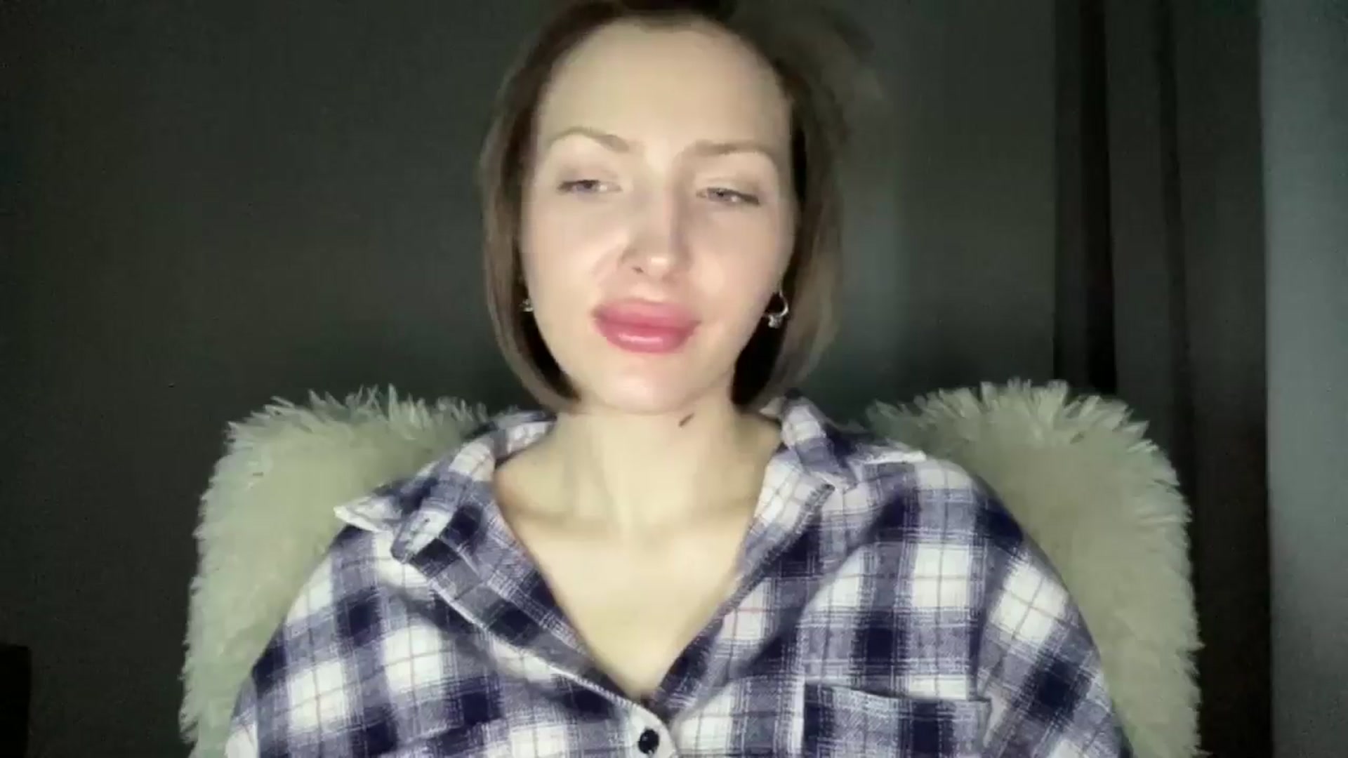 Gallery image thumbnail from Baby__Blue's myfreecams stream on, 11/21/2025, 17:02 image 7 of 20