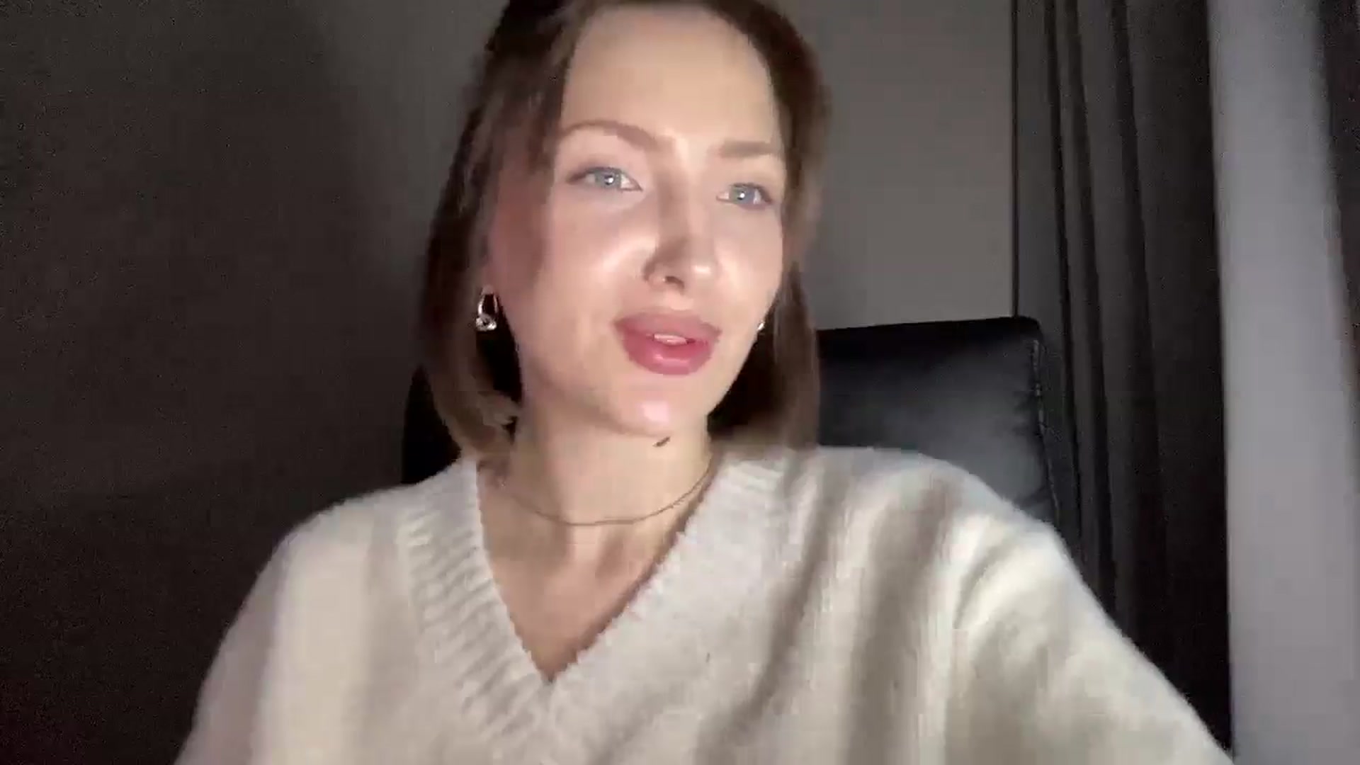 Gallery image thumbnail from Baby__Blue's myfreecams stream on, 11/27/2025, 16:55 image 18 of 20