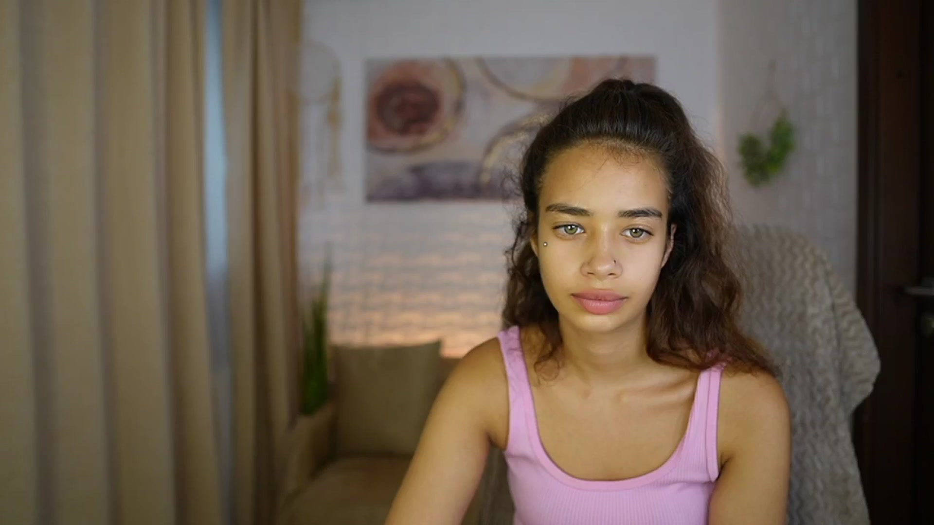 Gallery image thumbnail from Baby__Jewel's myfreecams stream on, 08/26/2024, 15:42 image 20 of 20