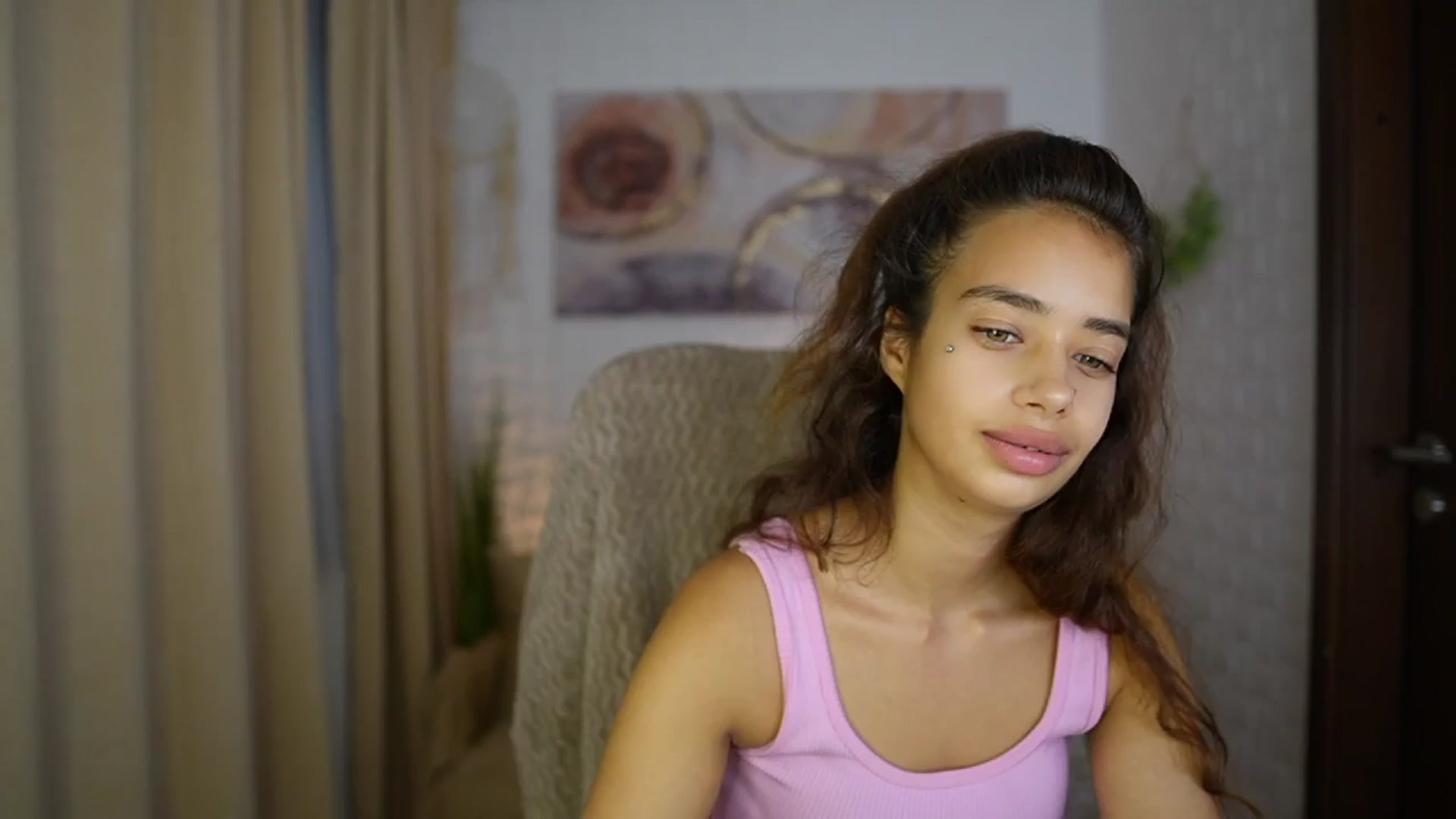 Gallery image thumbnail from Baby__Jewel's myfreecams stream on, 08/26/2024, 17:24 image 20 of 20