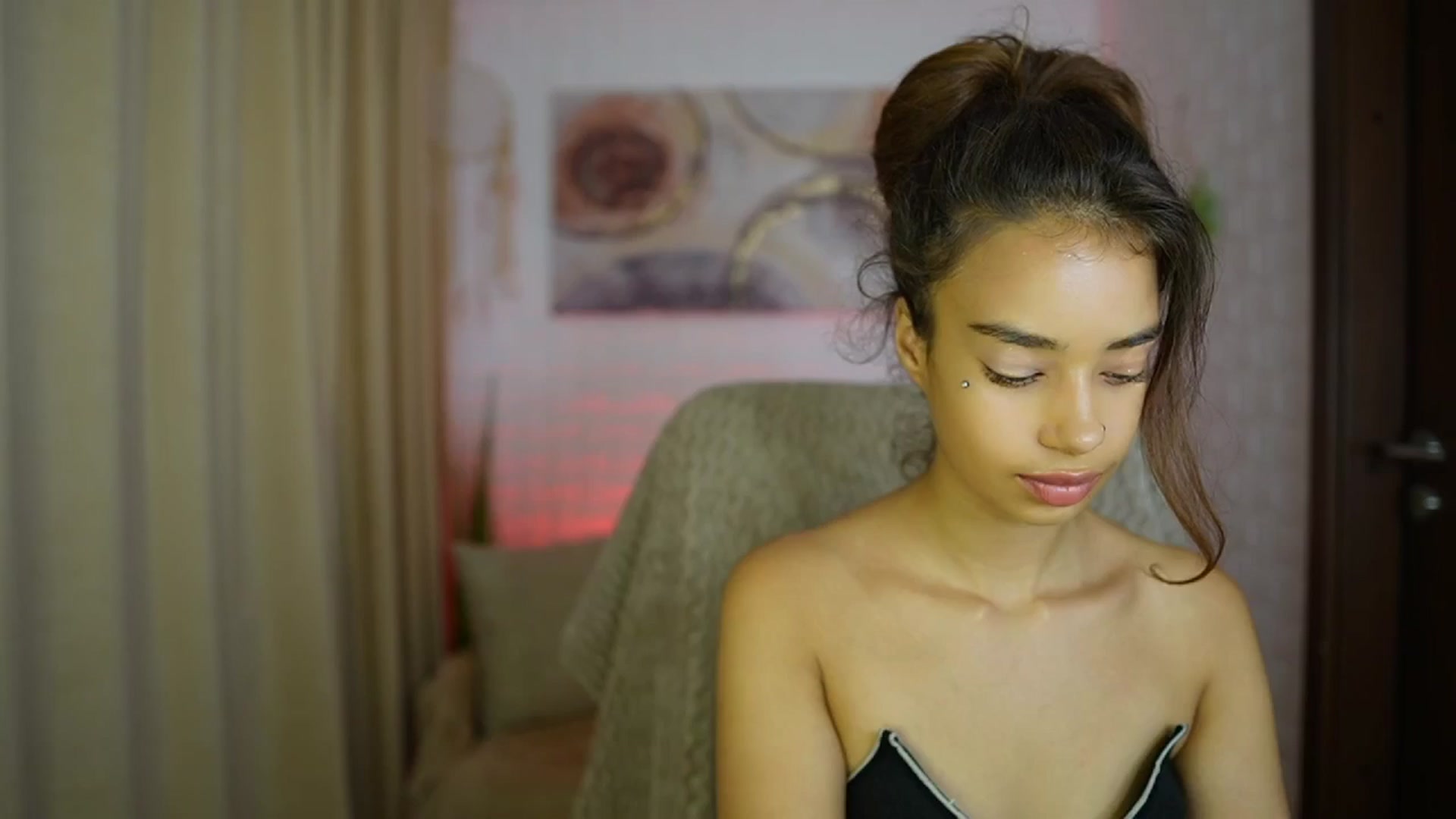 Gallery image thumbnail from Baby__Jewel's myfreecams stream on, 09/02/2024, 14:15 image 5 of 20