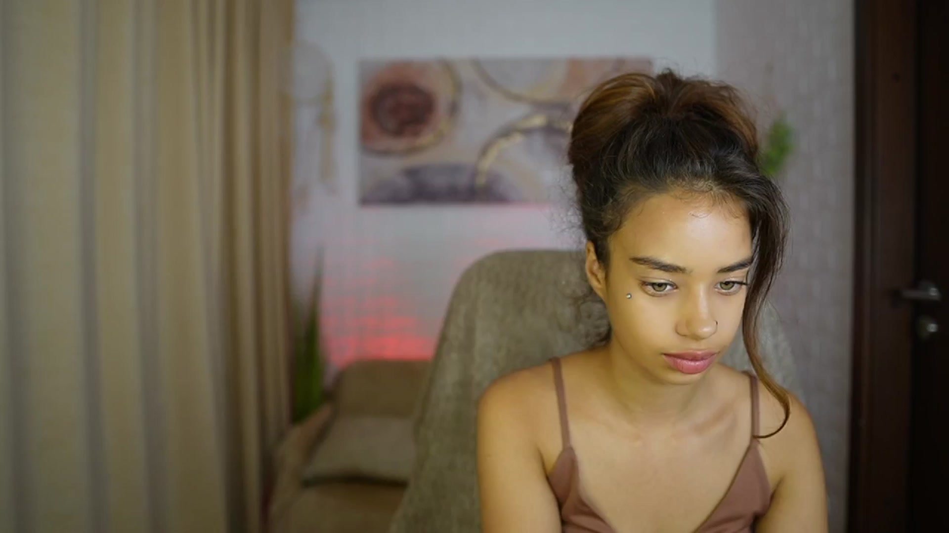 Gallery image thumbnail from Baby__Jewel's myfreecams stream on, 09/02/2024, 15:50 image 4 of 20