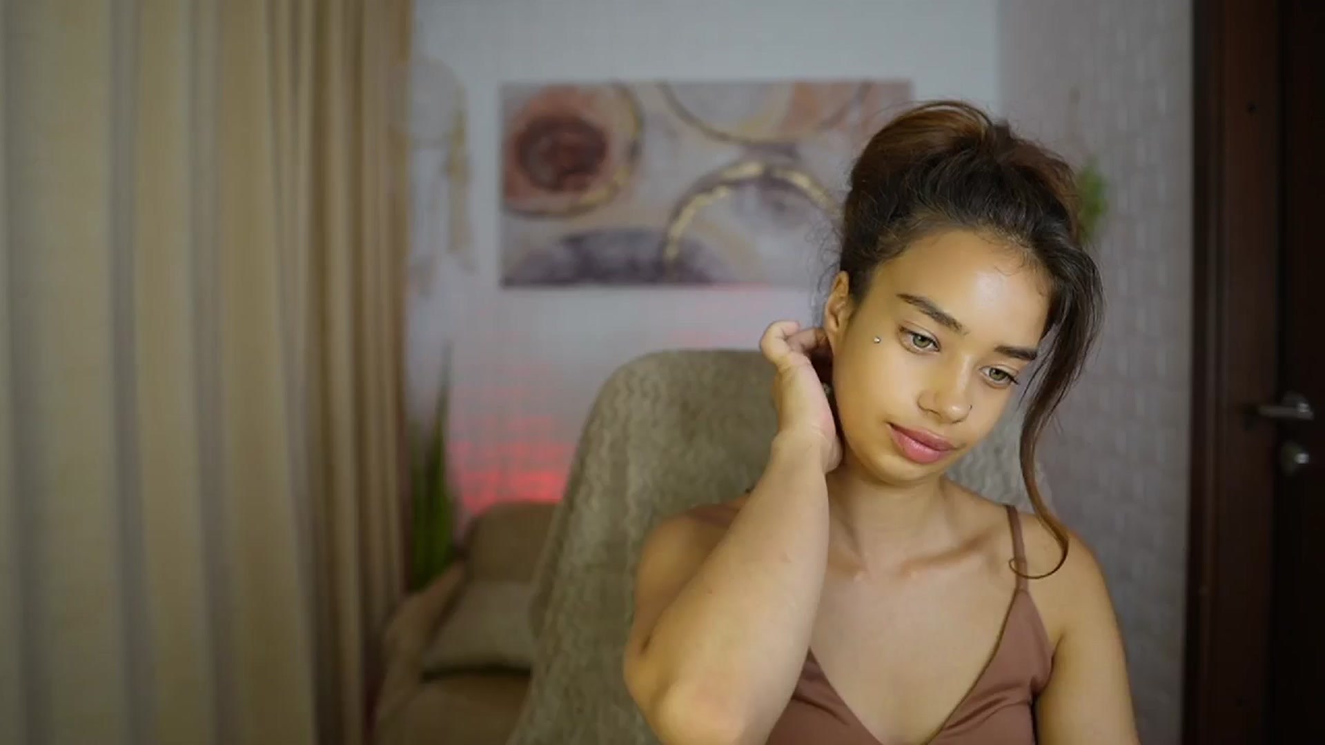Gallery image thumbnail from Baby__Jewel's myfreecams stream on, 09/02/2024, 15:50 image 1 of 20